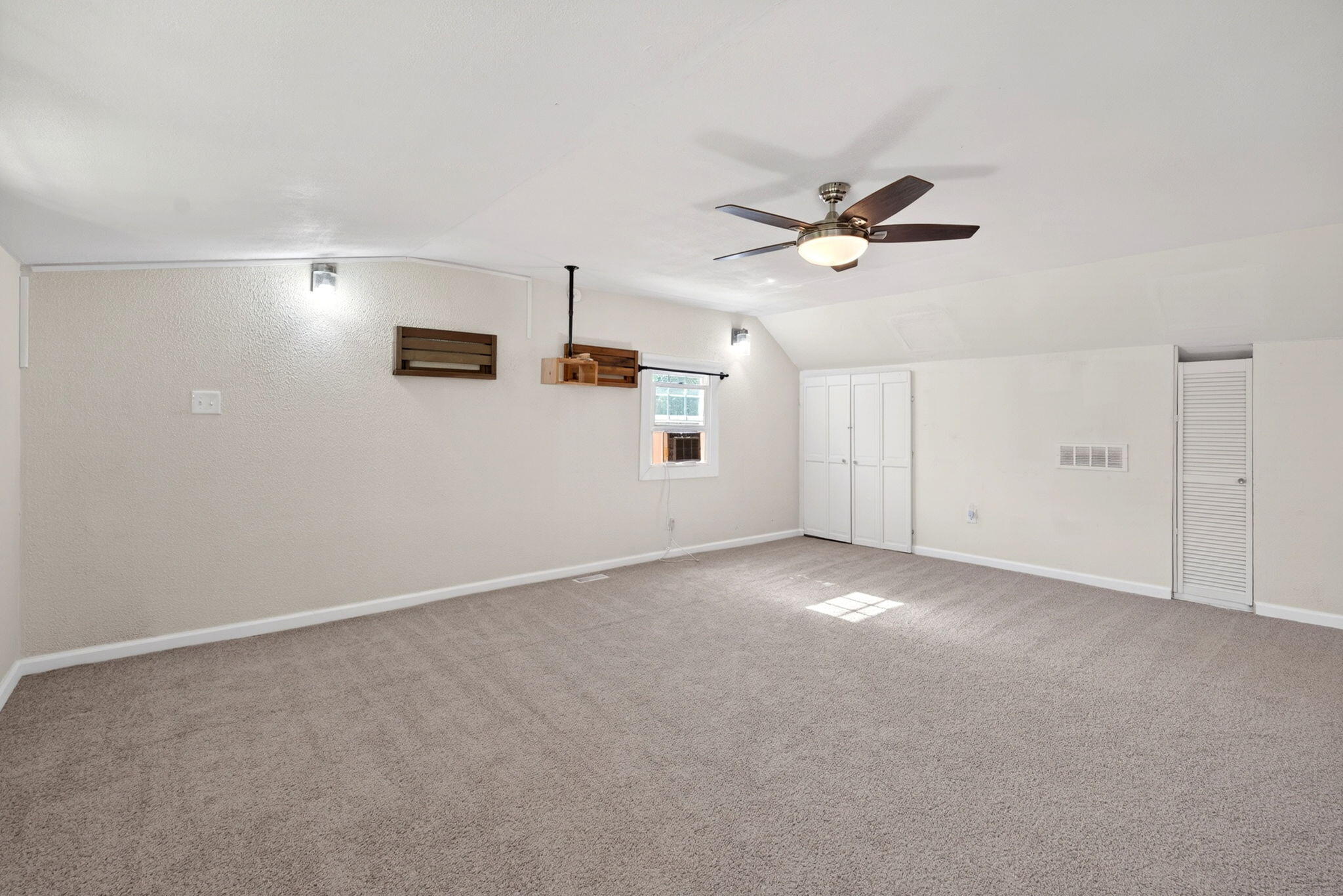 2684 Arthur Road Property Photo 33