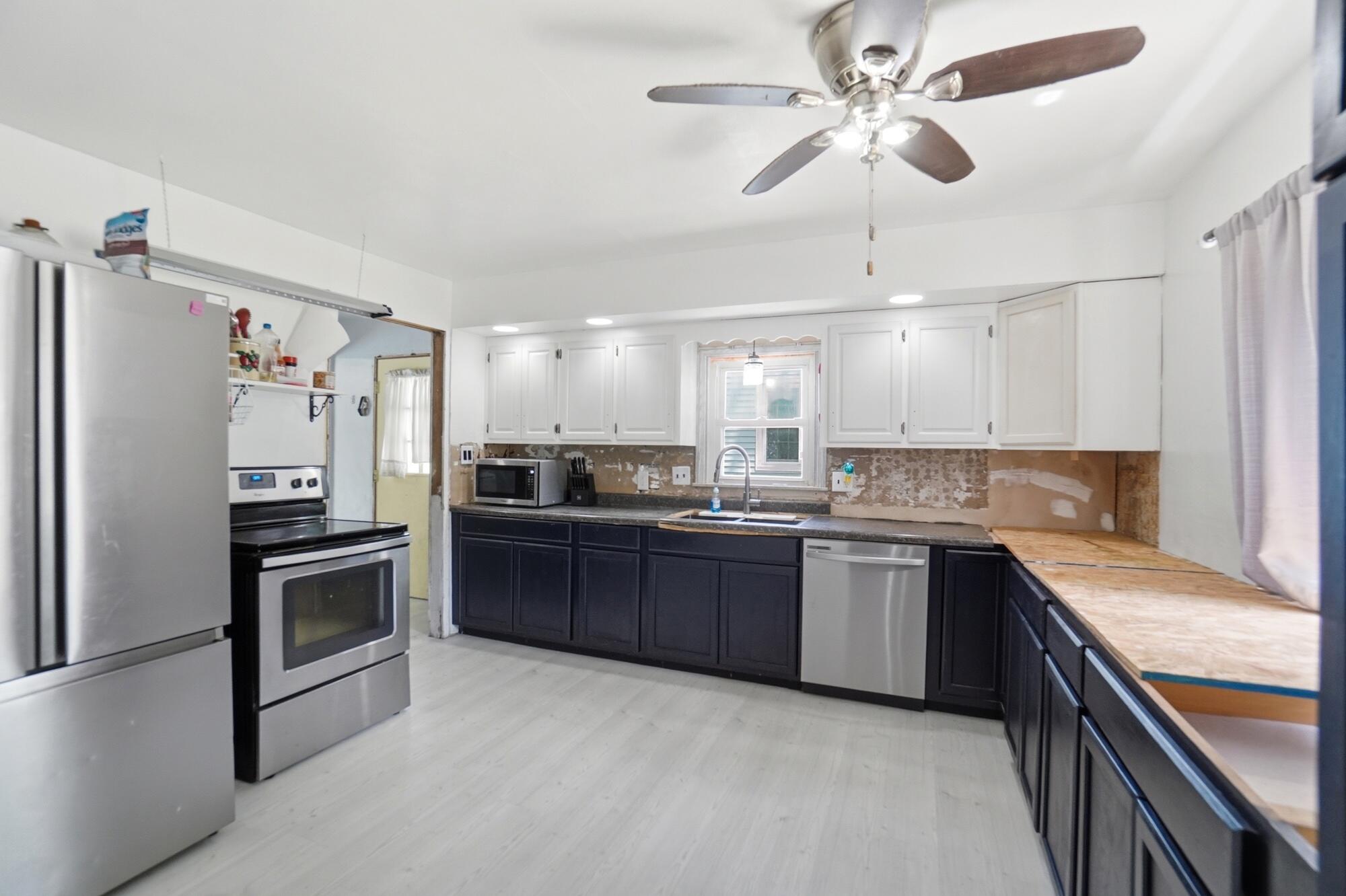 706 Radcliffe Street Property Photo 11