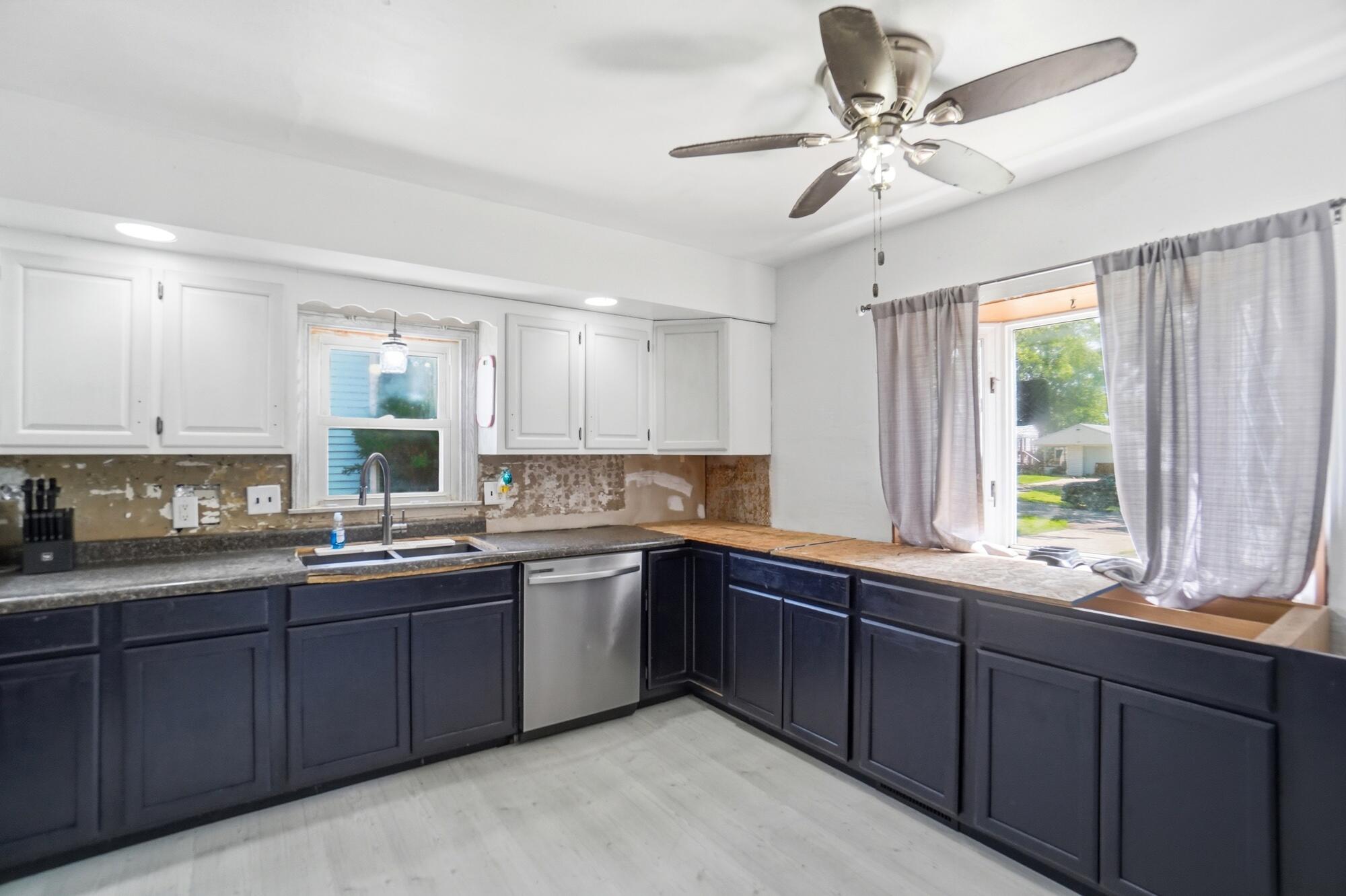 706 Radcliffe Street Property Photo 12