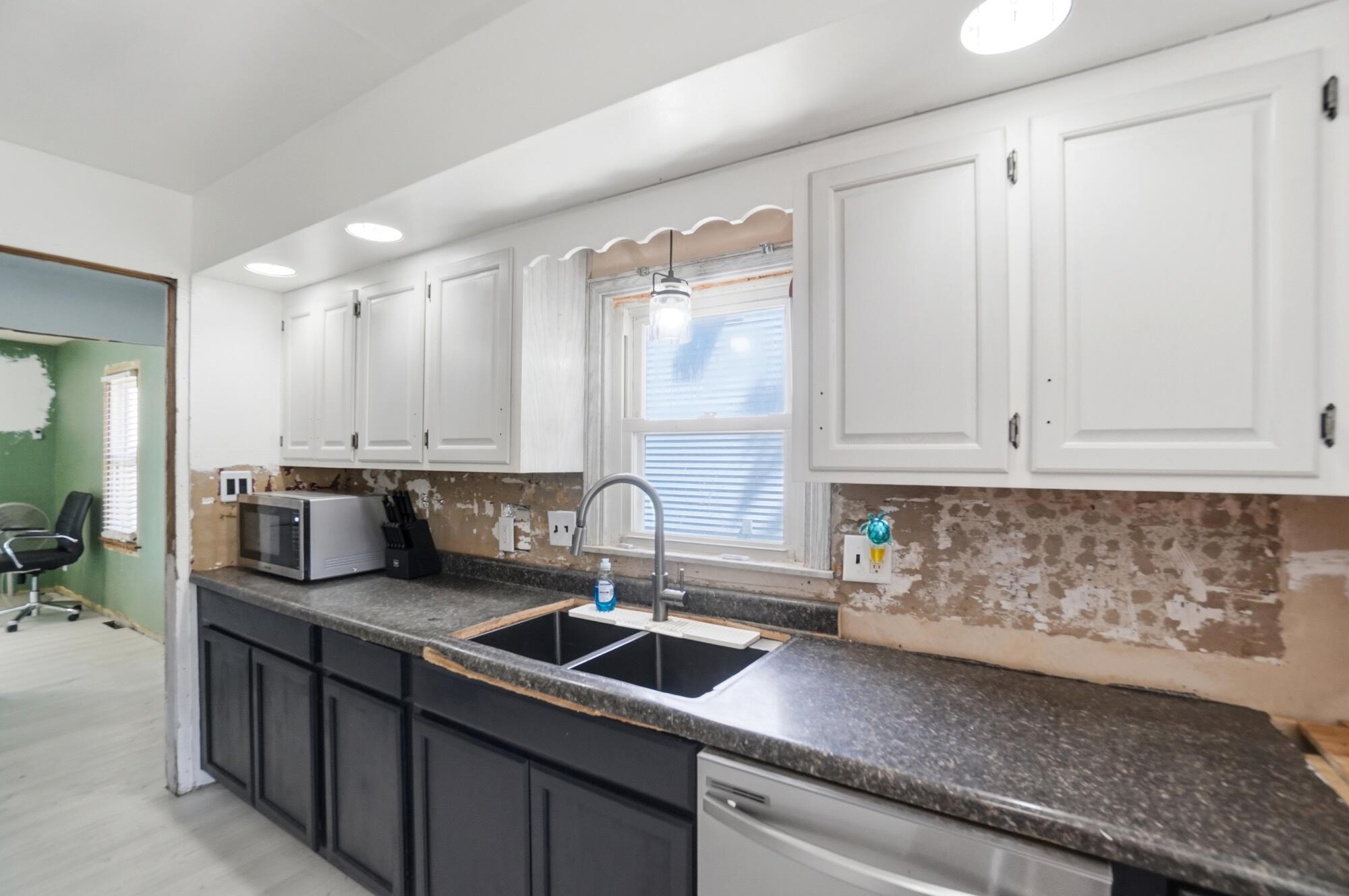 706 Radcliffe Street Property Photo 13