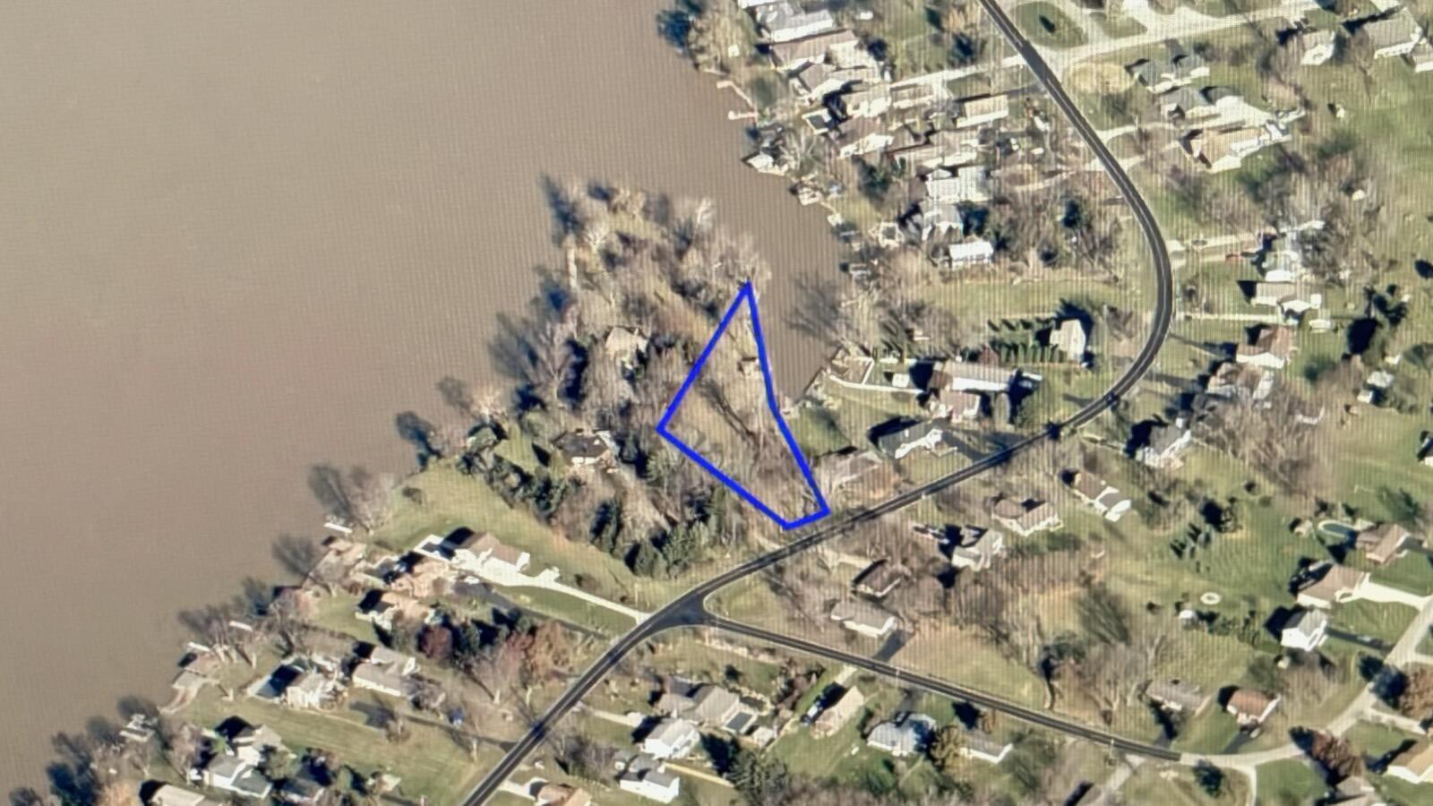 1410 E Choctaw Drive Property Photo 8