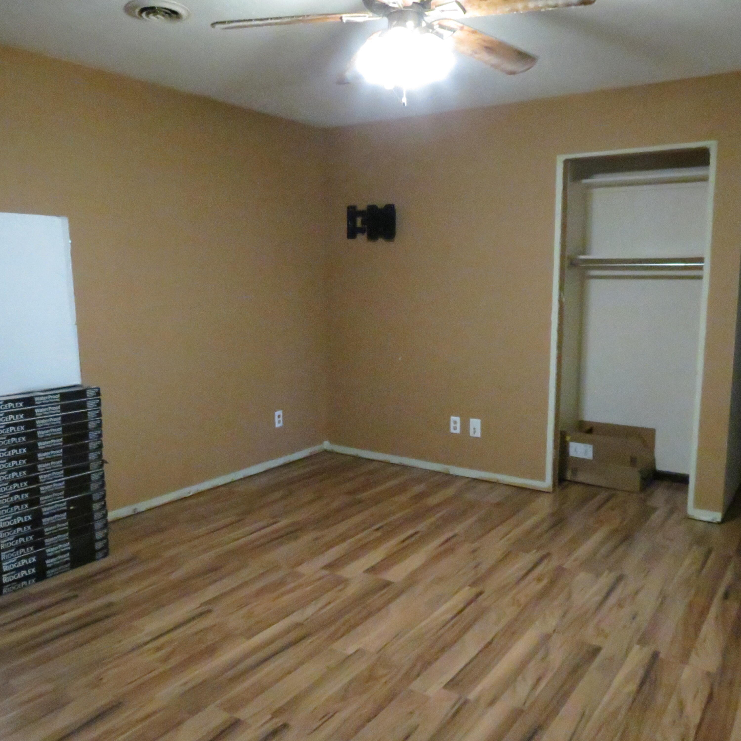 844 Merri Lane Property Photo 3