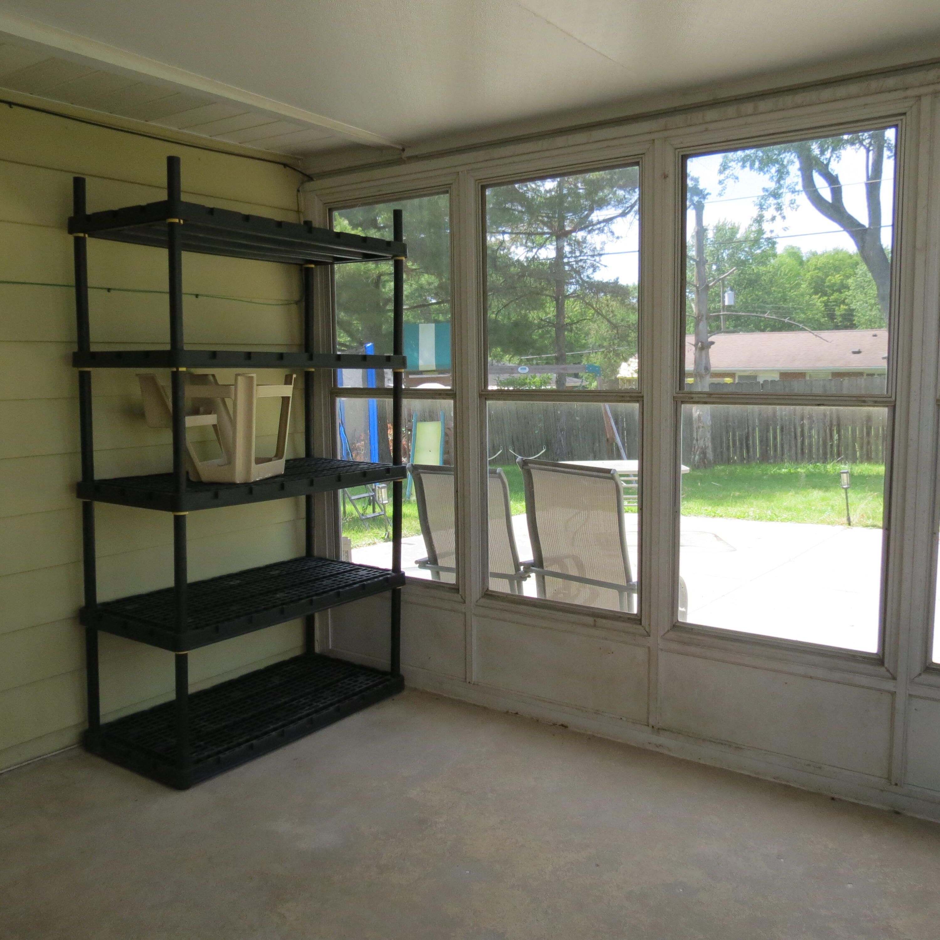 844 Merri Lane Property Photo 15