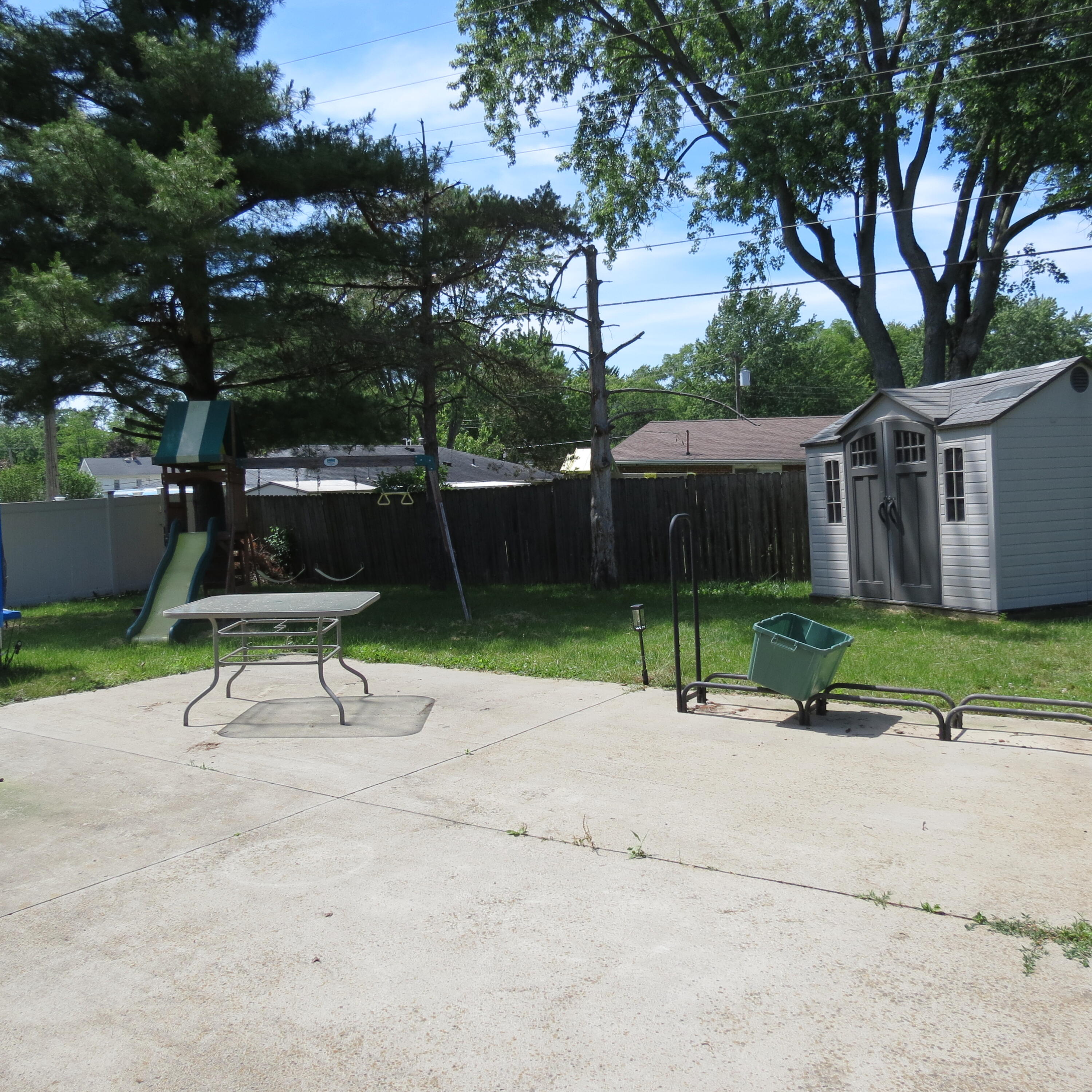 844 Merri Lane Property Photo 17