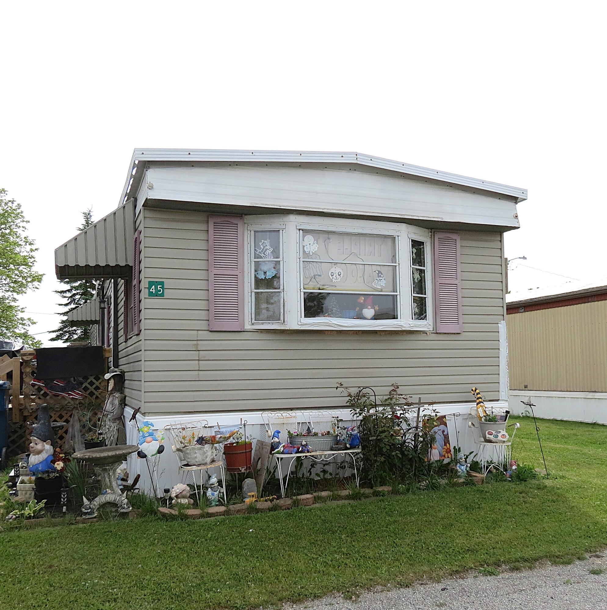 2805 Wapakoneta Avenue 45