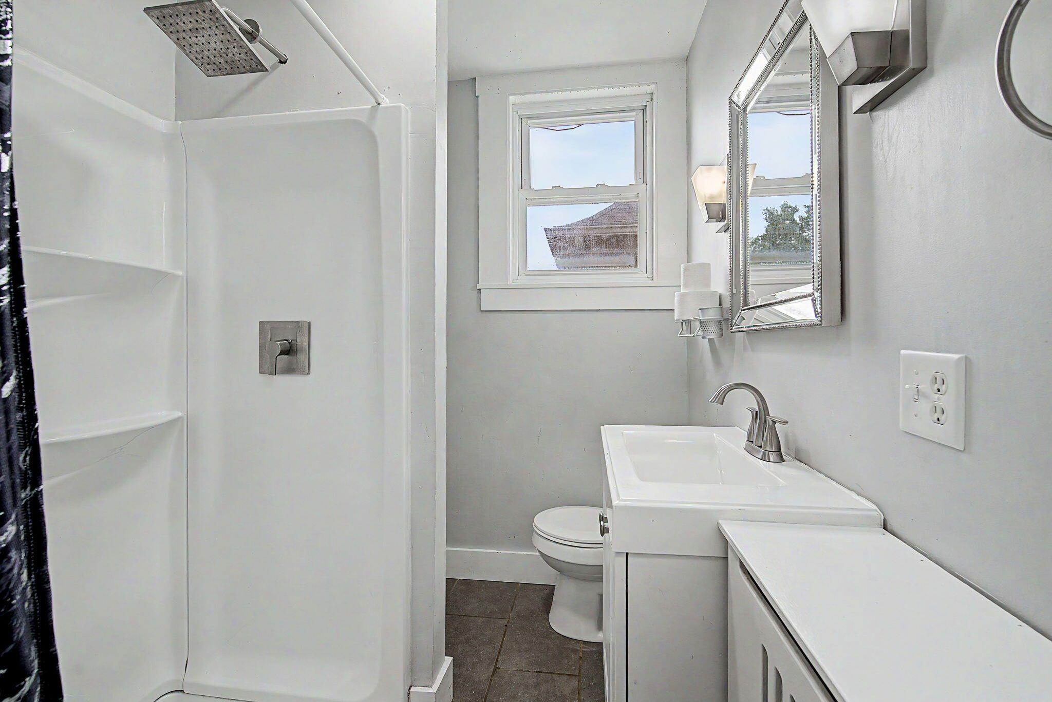 402 Broadway Property Photo 15
