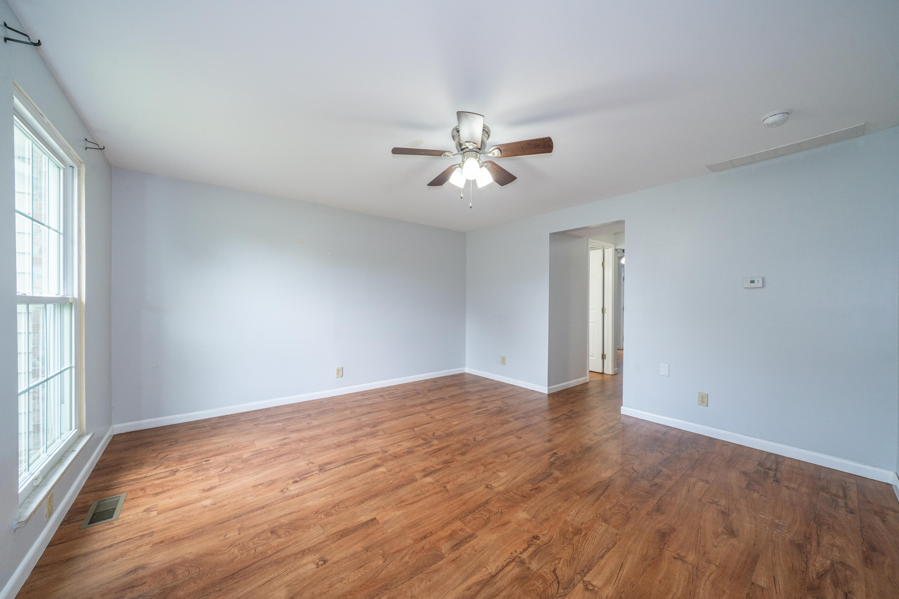 1010 Stoneybrook Trail Property Photo 4