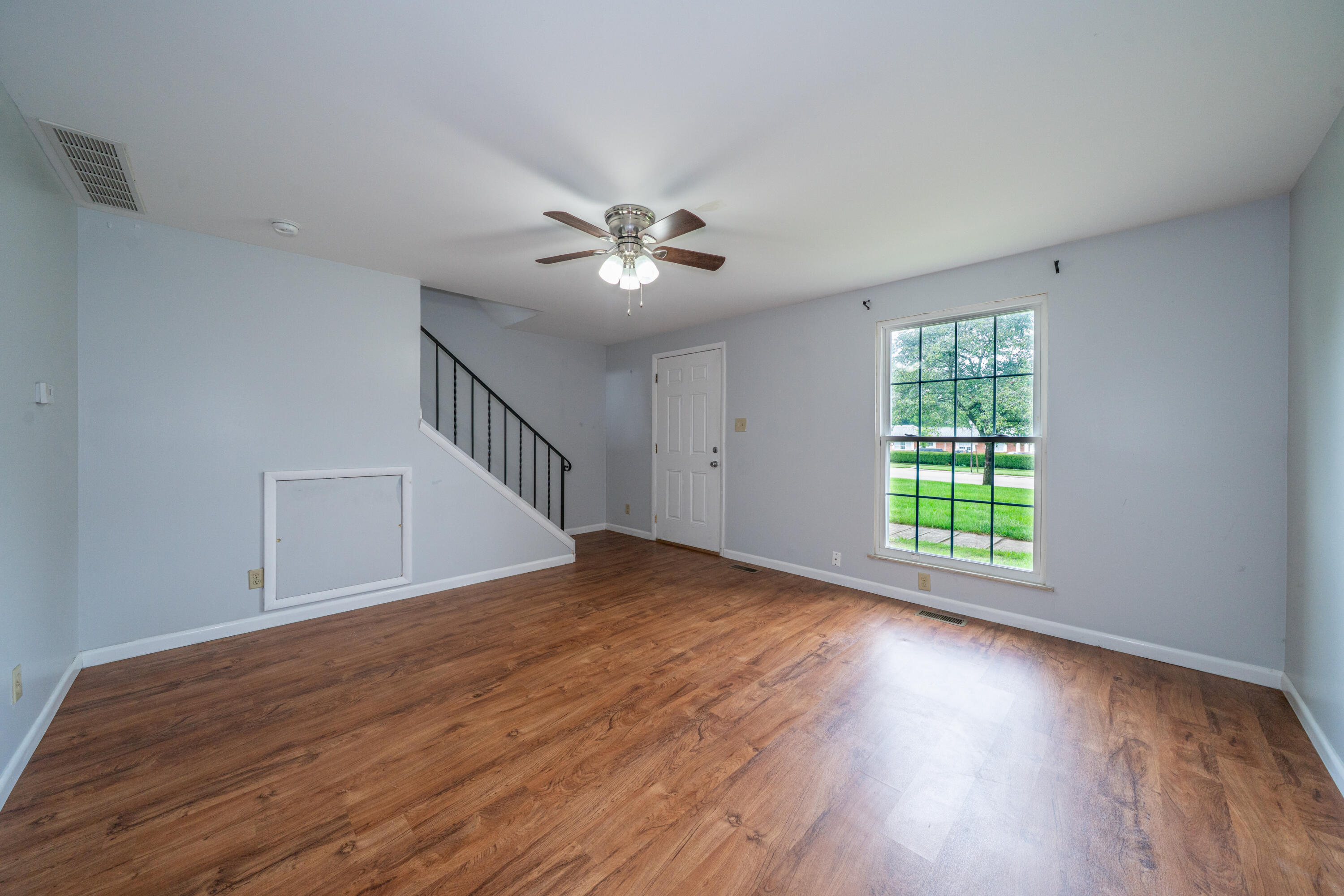 1010 Stoneybrook Trail Property Photo 7