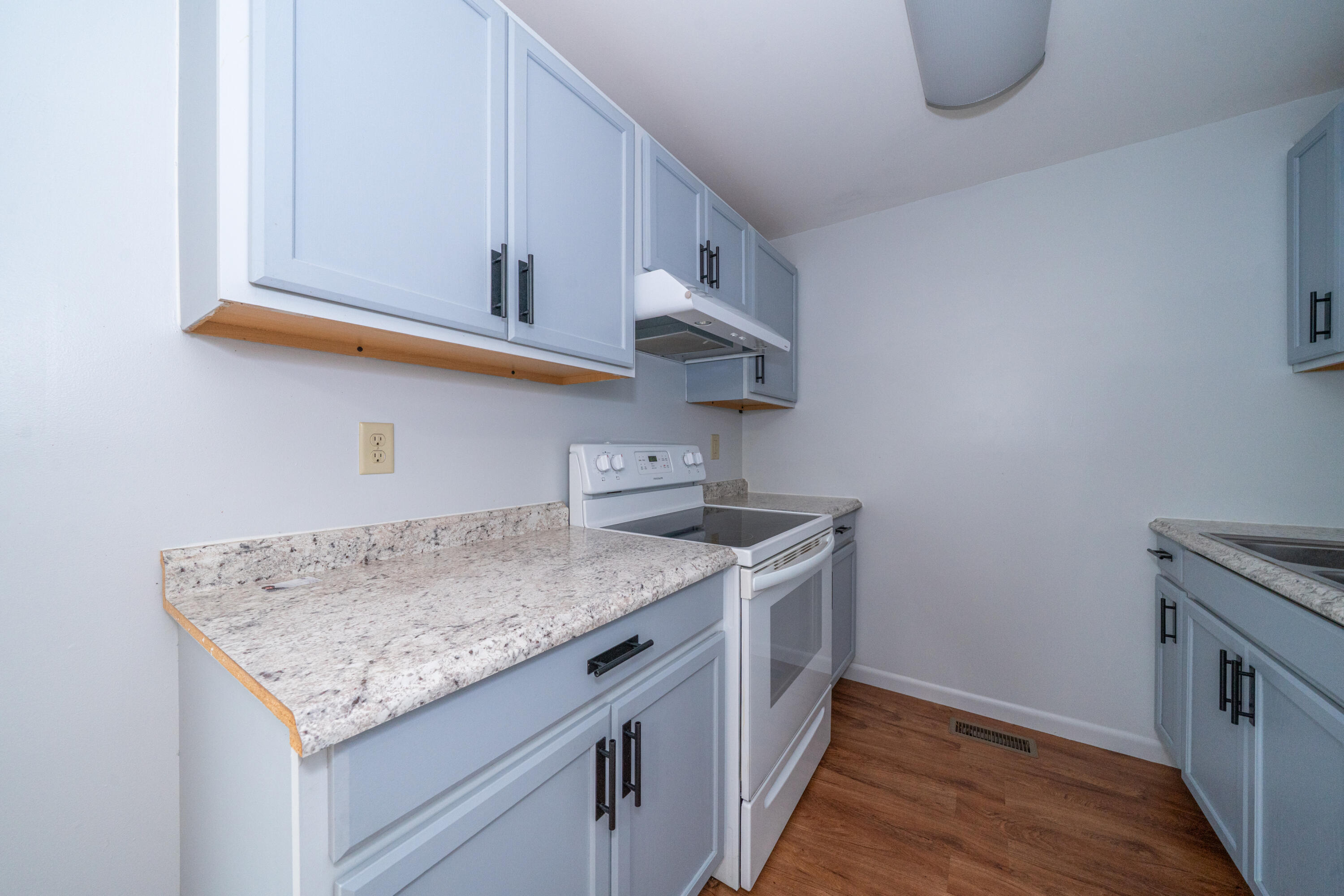 1010 Stoneybrook Trail Property Photo 12