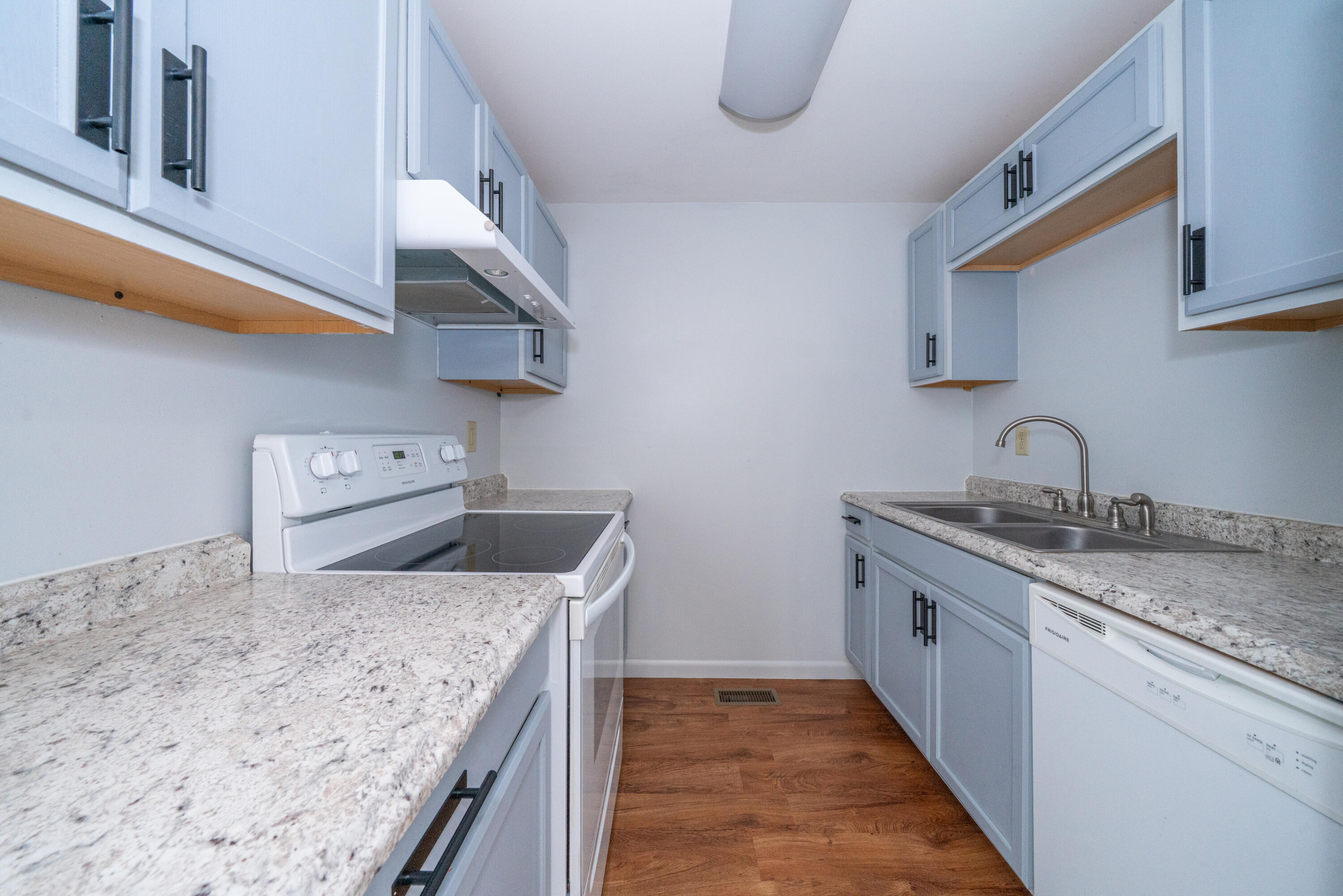 1010 Stoneybrook Trail Property Photo 13