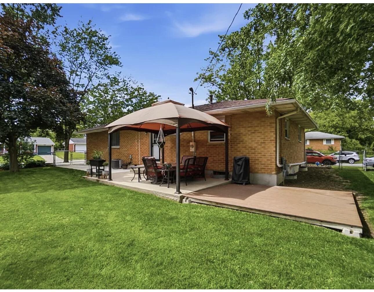 1621 Park Street Property Photo 18