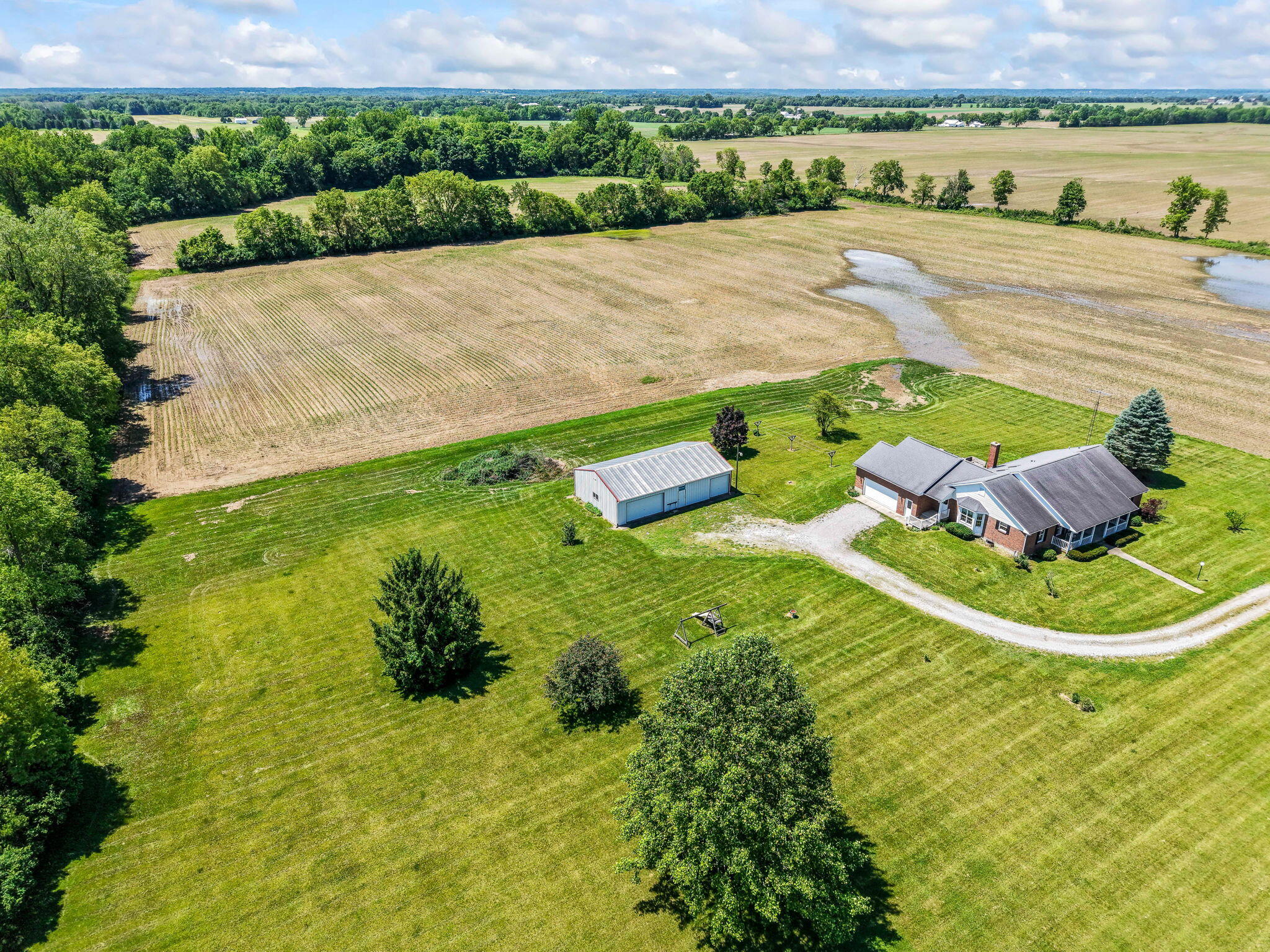 7624 E State Route 41 Property Photo 8