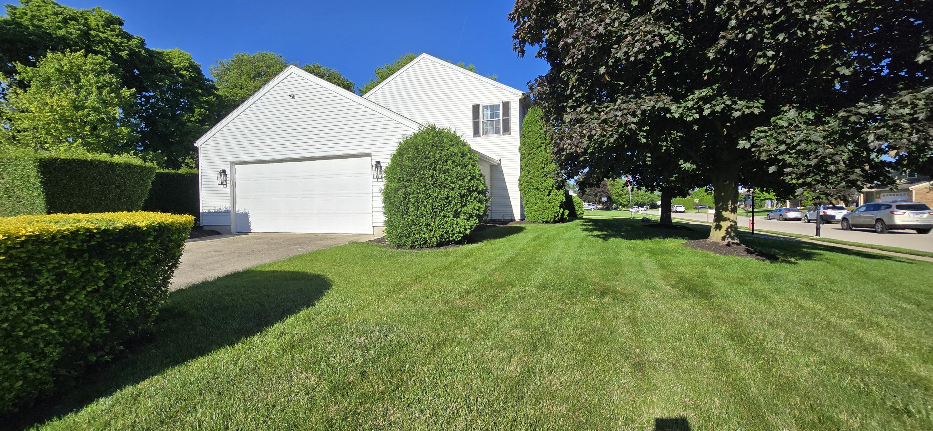 1814 Carlyle Drive Property Photo 3