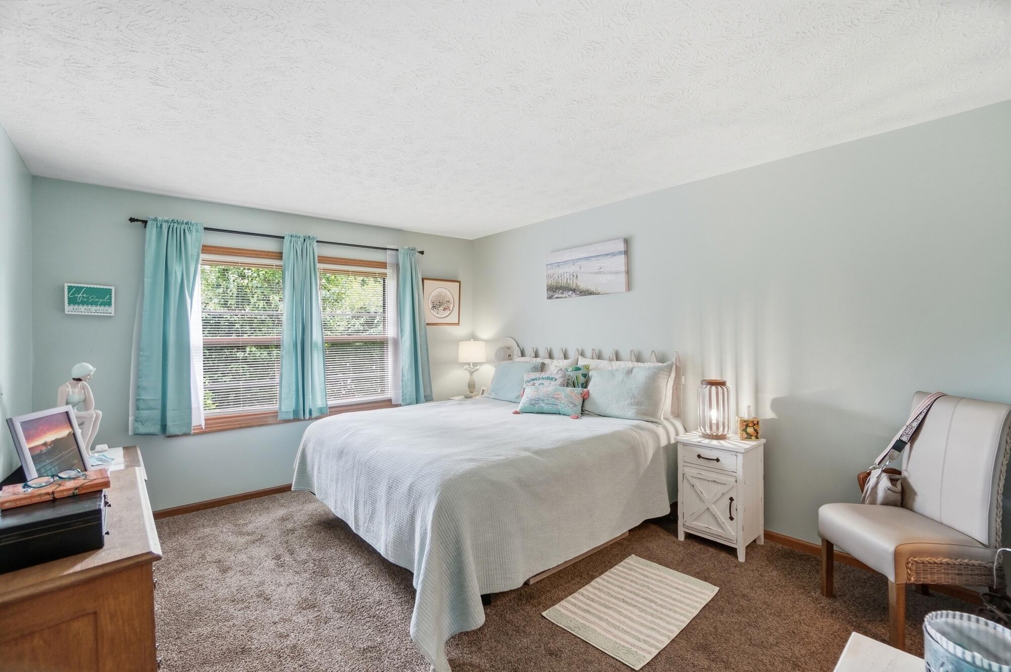 1912 Wedgewood Circle Property Photo 22
