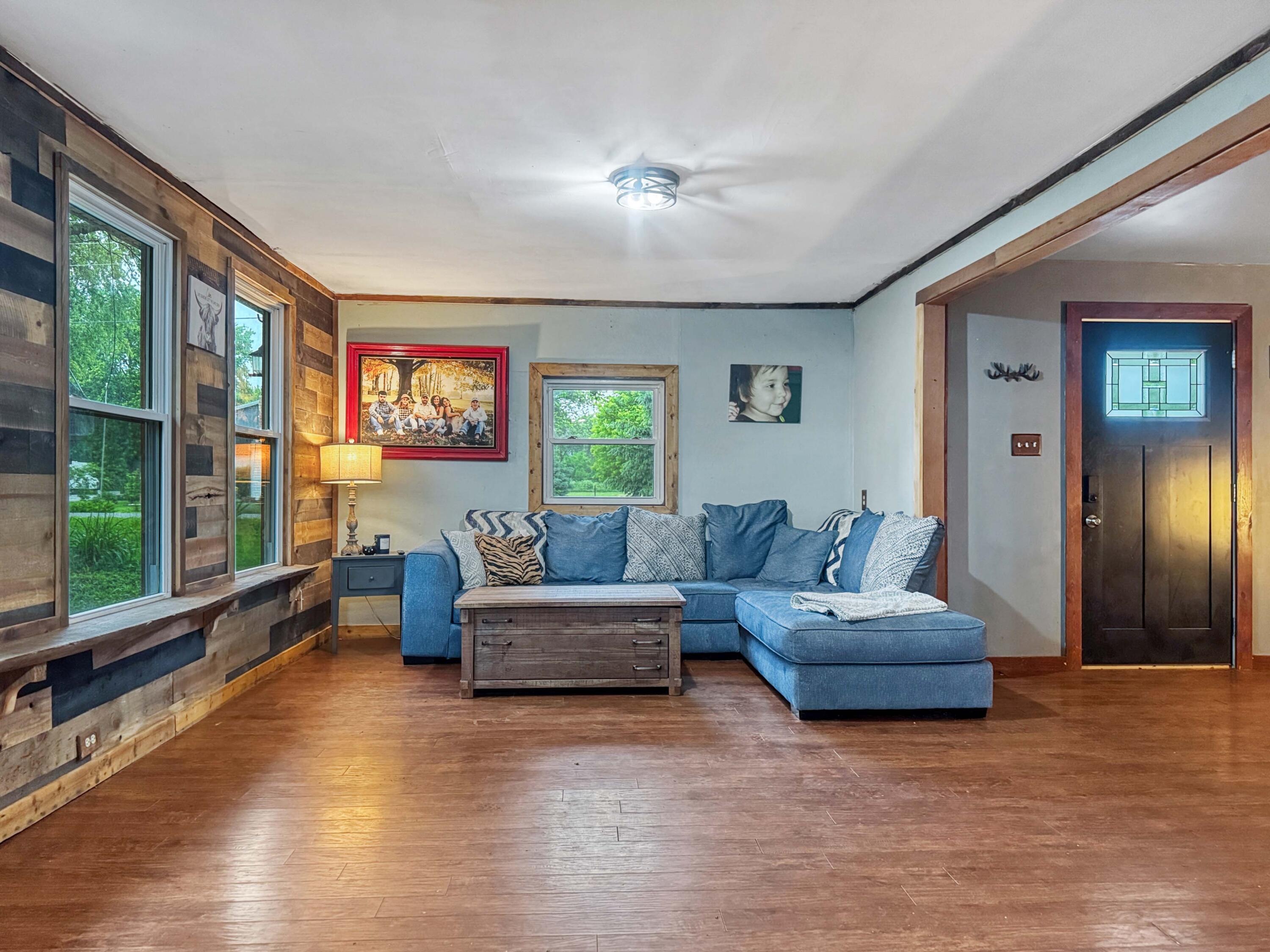 1337 W Dallas Road Property Photo 11