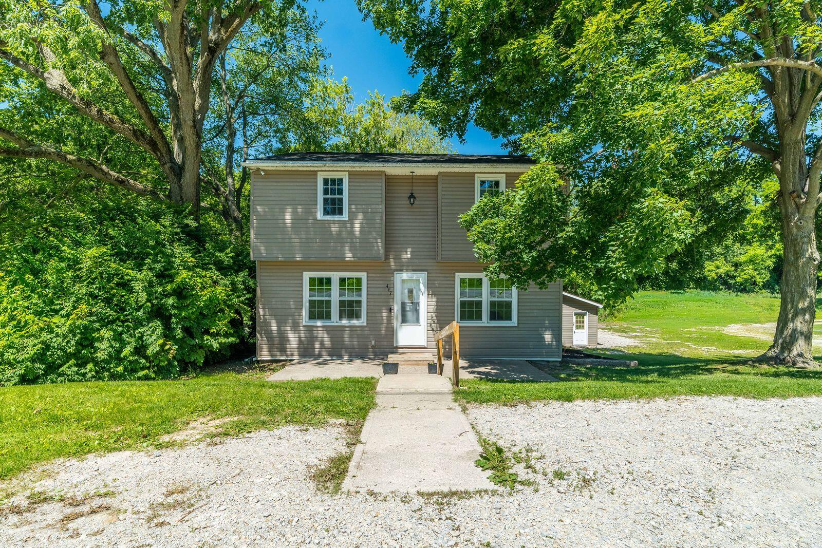 447 Towpath Trail Property Photo 1