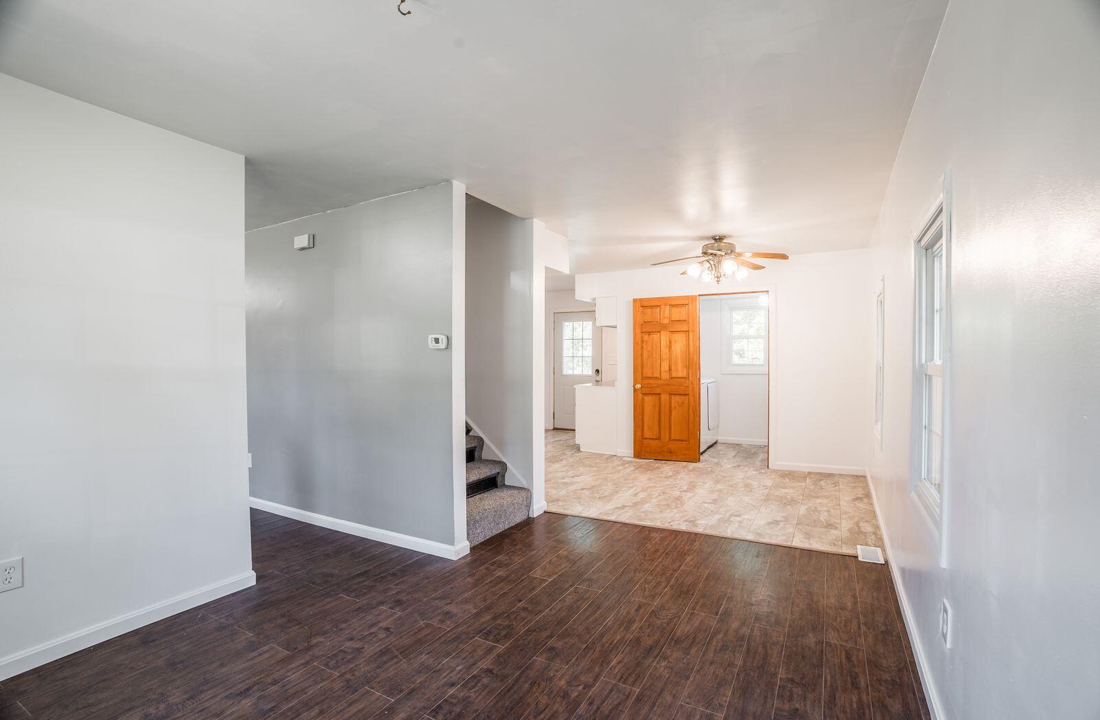 447 Towpath Trail Property Photo 8