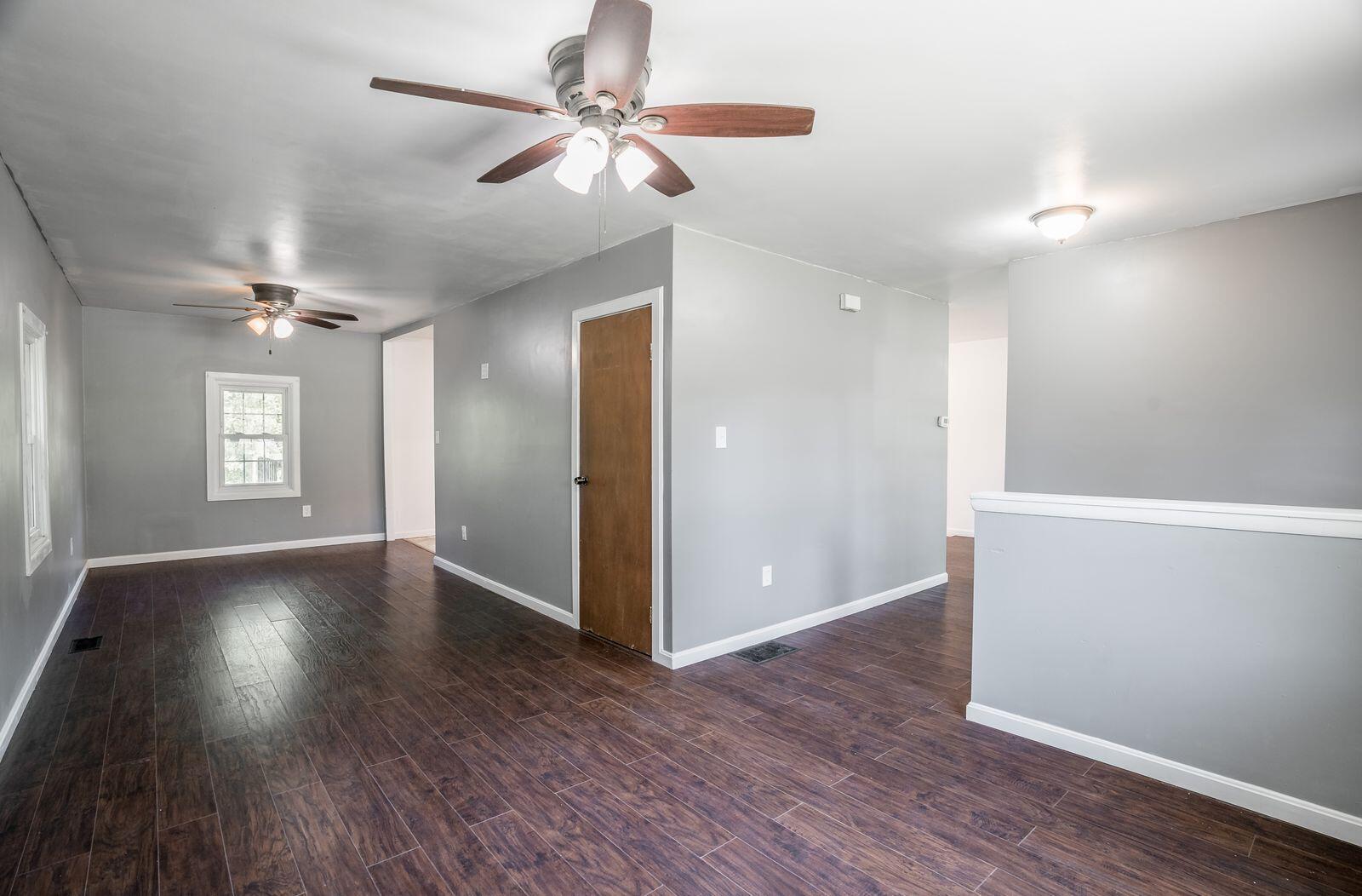 447 Towpath Trail Property Photo 30