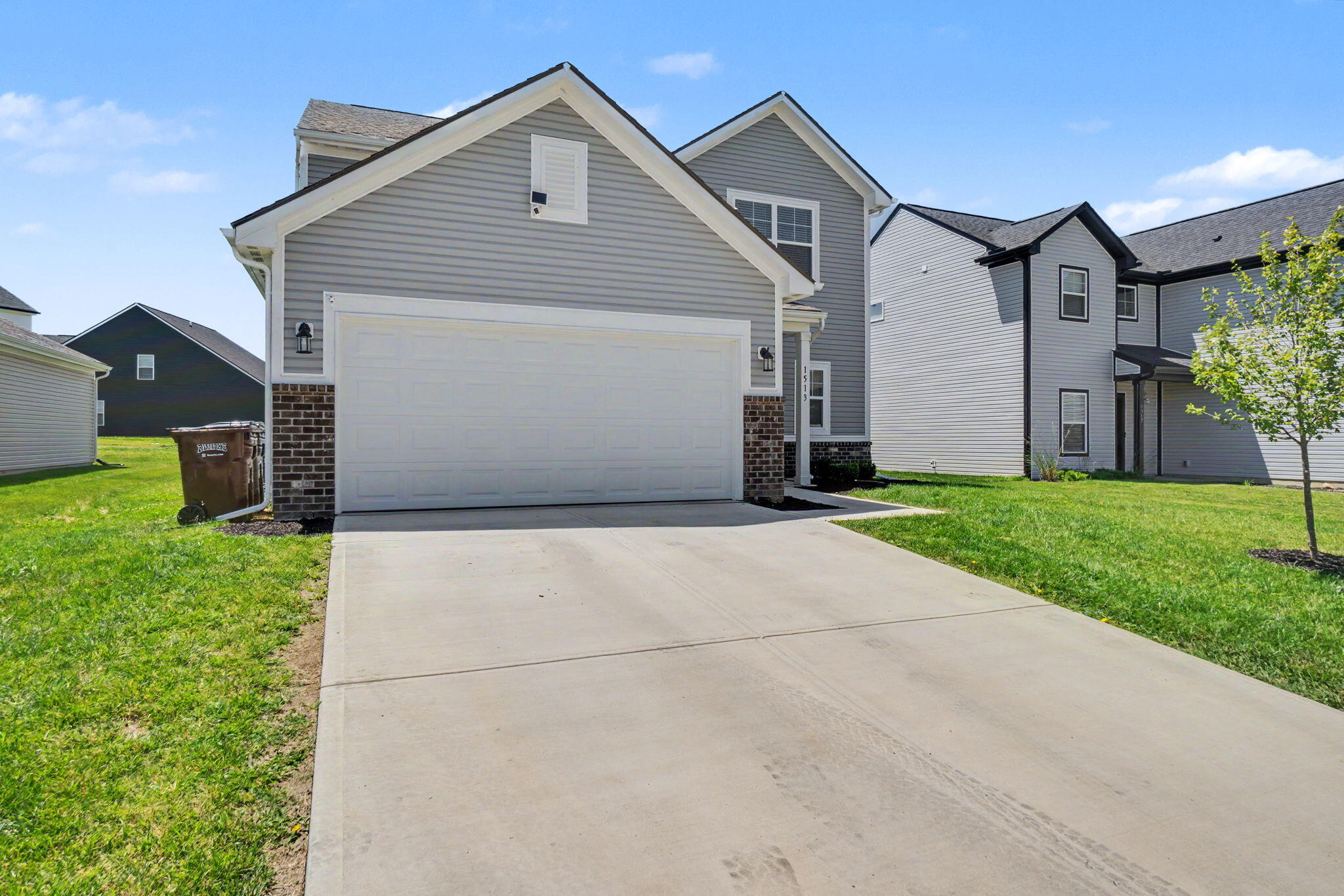 1513 Arrowhead Drive Property Photo 3
