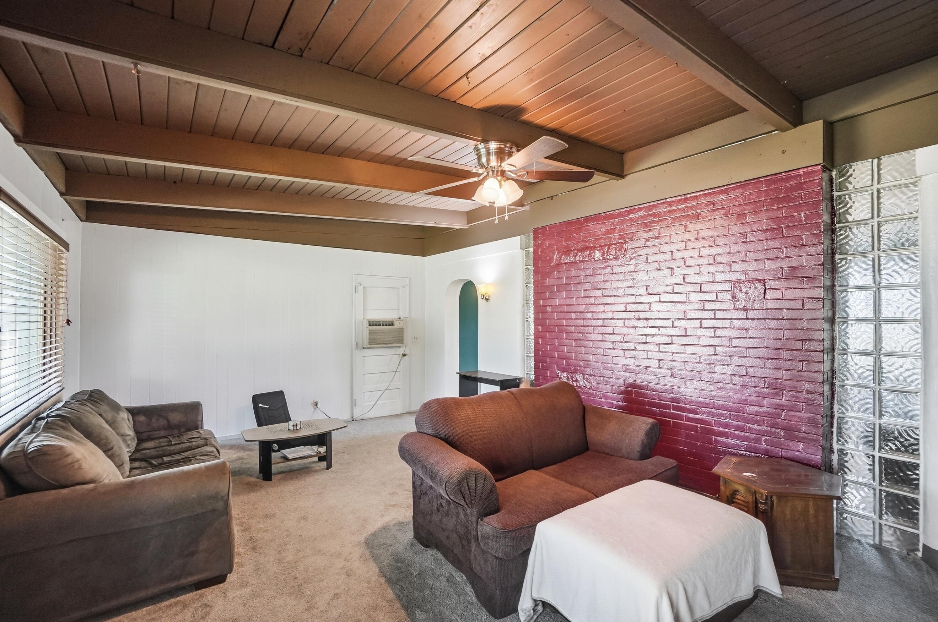 2553 Derr Road Property Photo 17