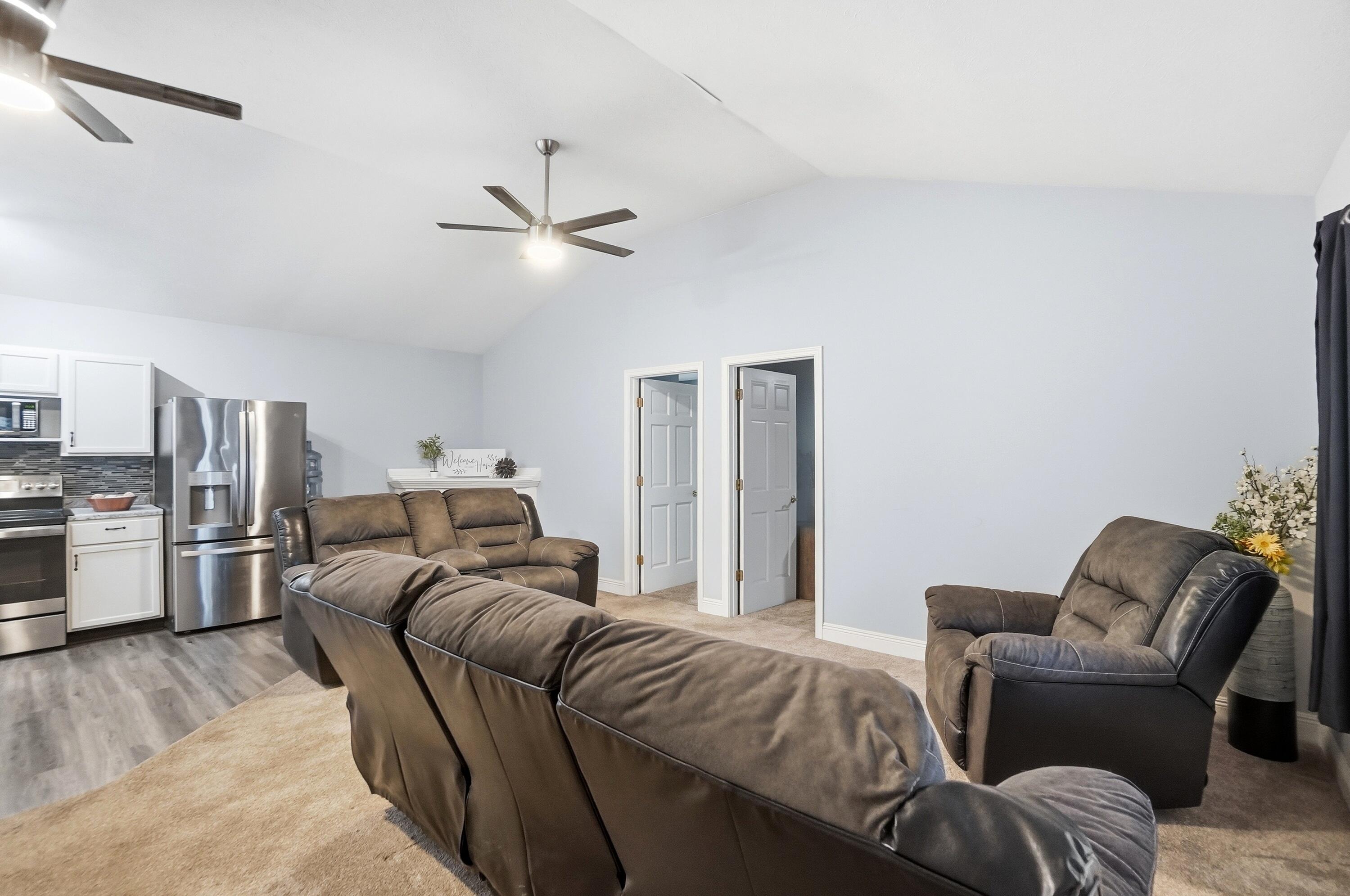 2553 Derr Road Property Photo 40