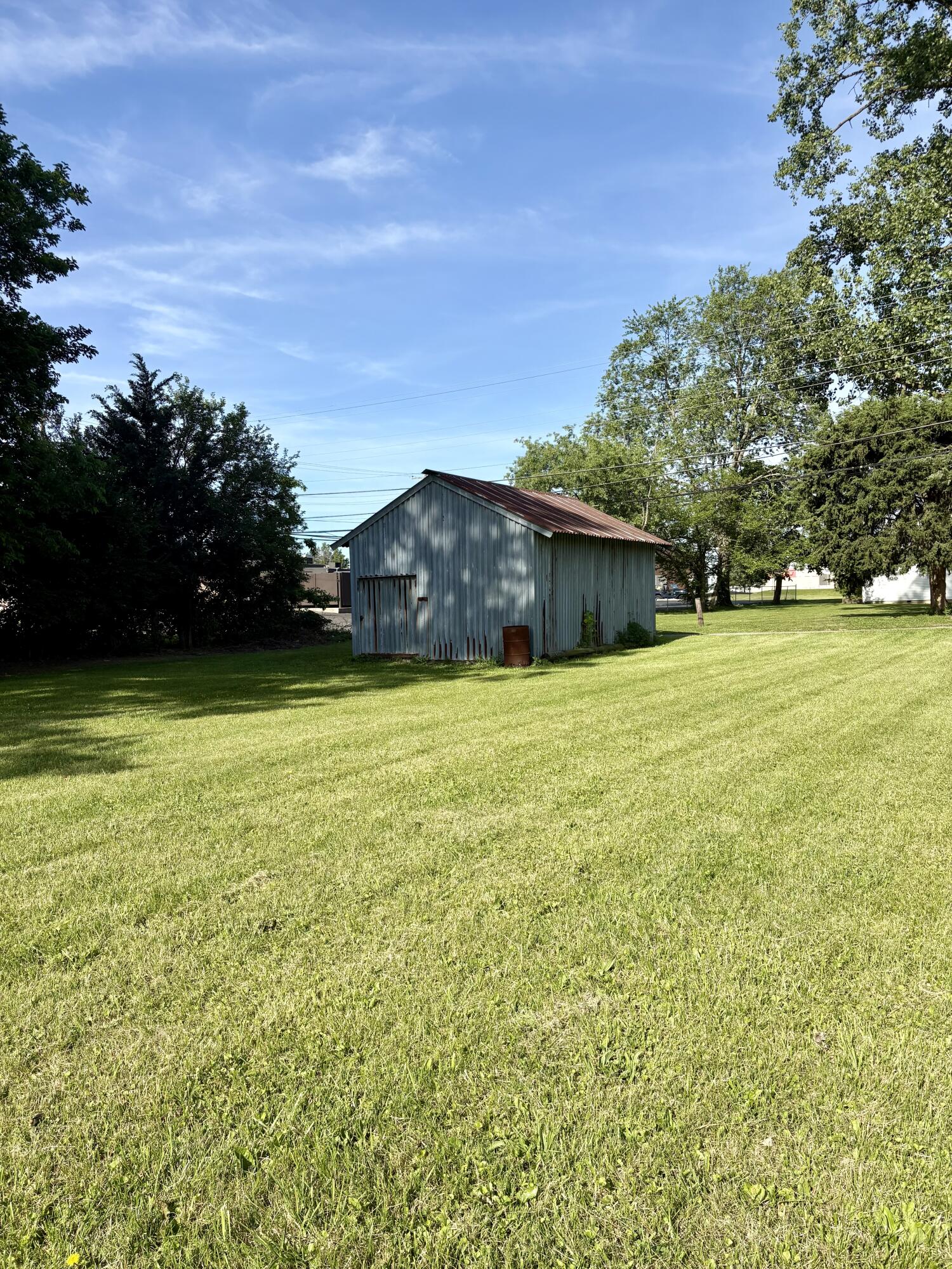 00 Wilson Avenue Property Photo 2