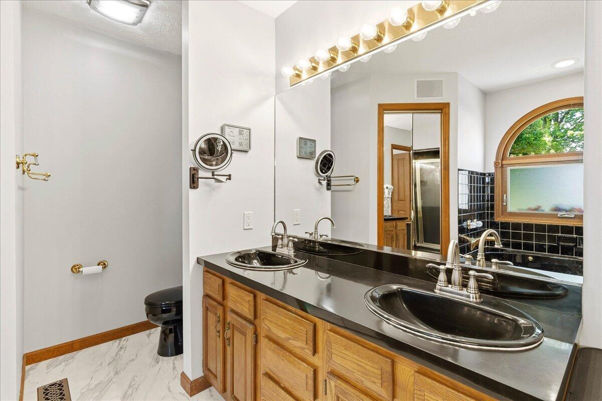 3192 E State Route 296 Property Photo 30