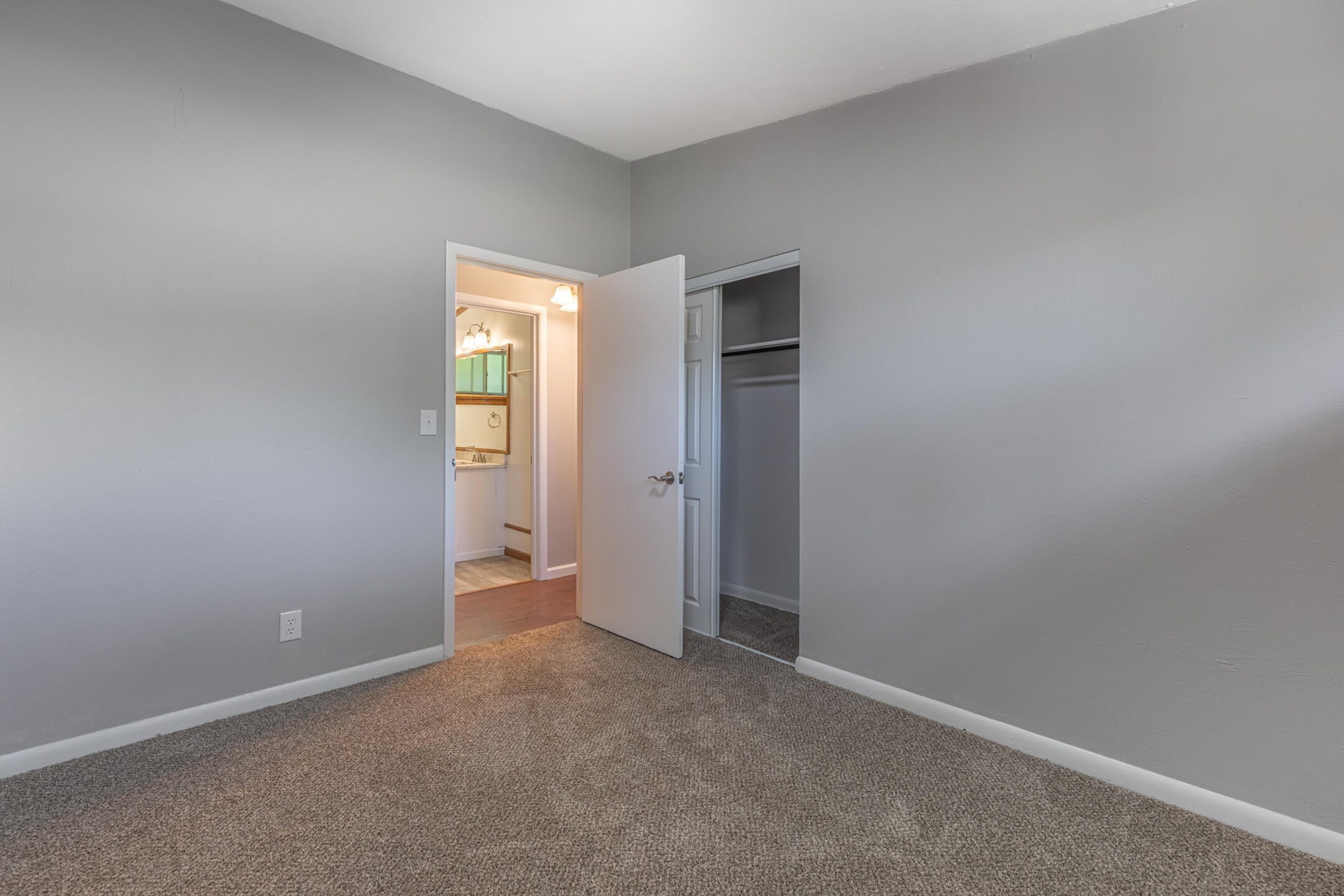 2617 Shadycrest Drive Property Photo 35