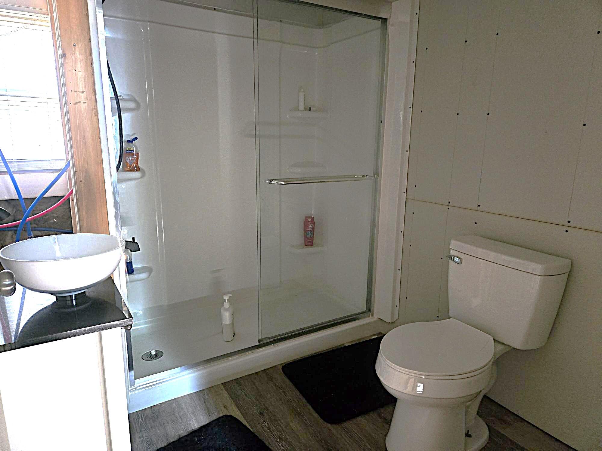 5386 Lakeside Drive Property Photo 8
