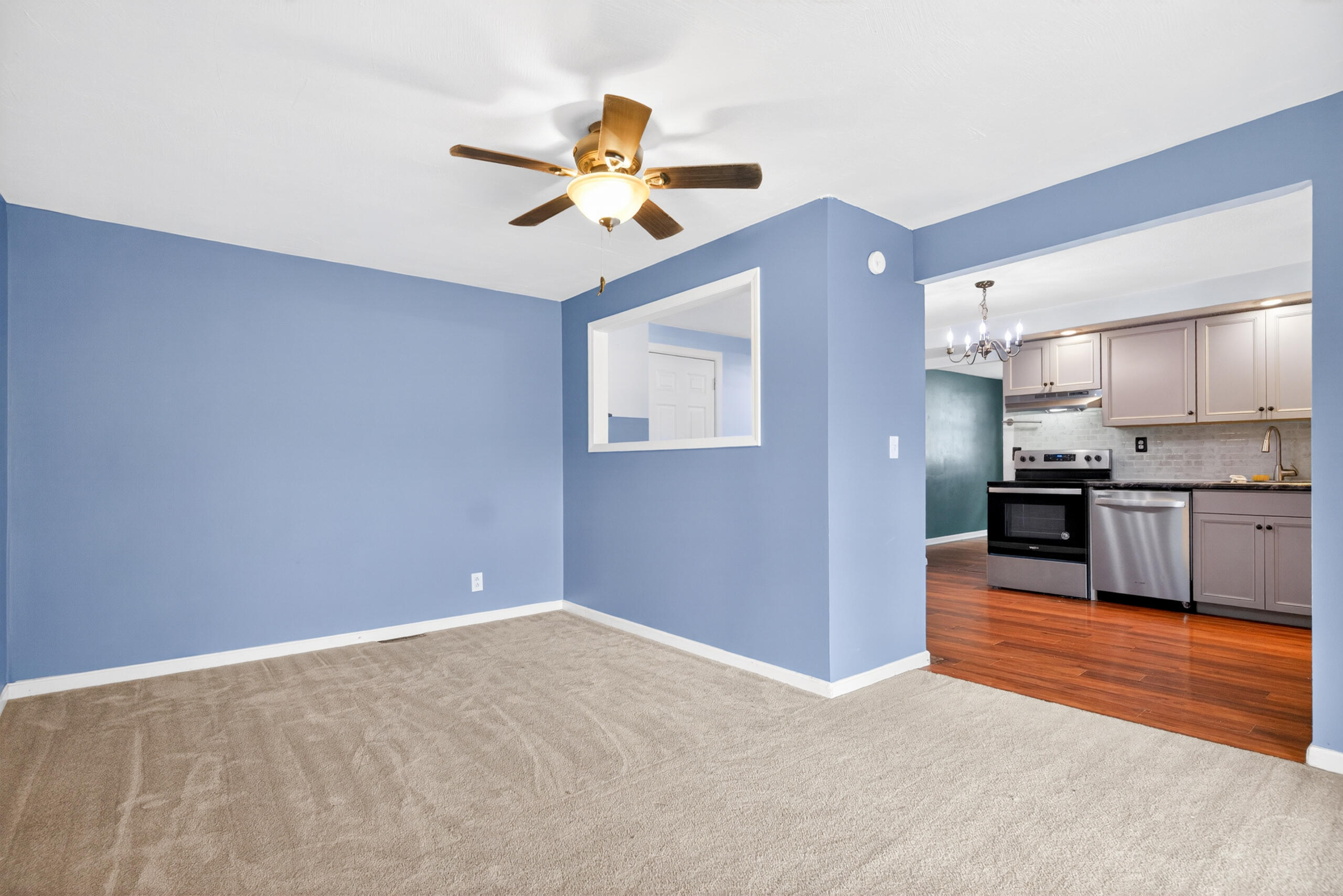1819 Robert Place Property Photo 15