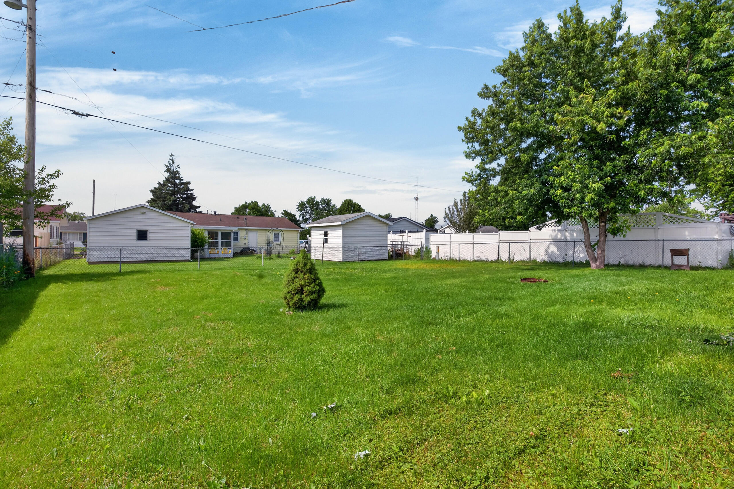 1819 Robert Place Property Photo 28