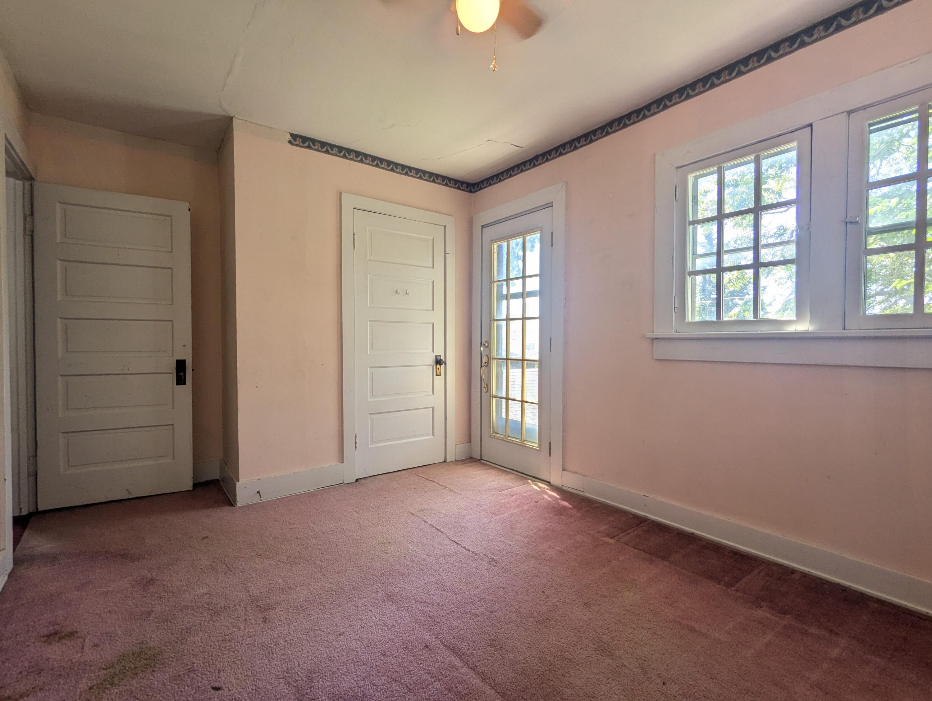 129 Hampton Place Property Photo 15