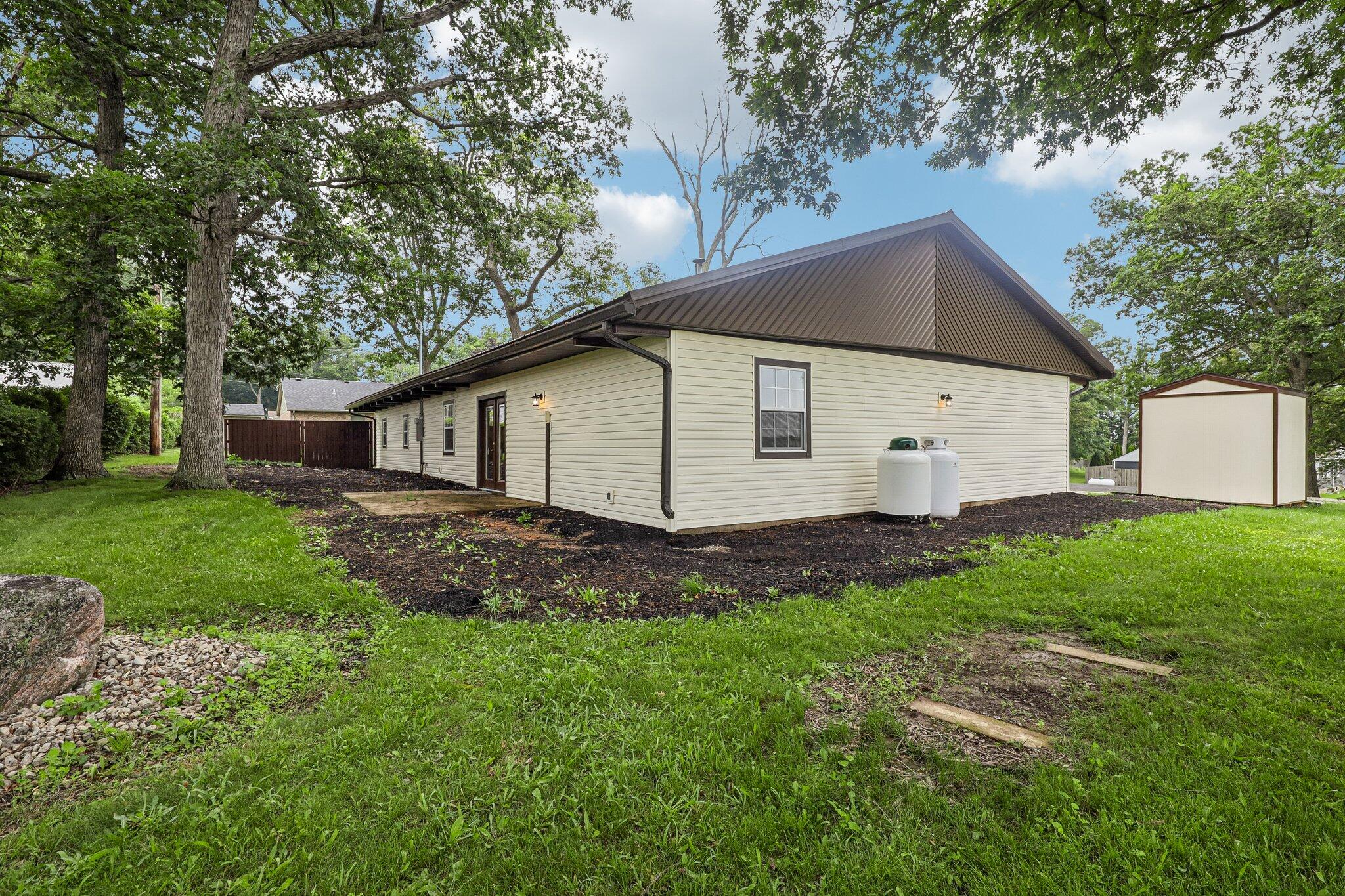 796 Grove Avenue Property Photo 33