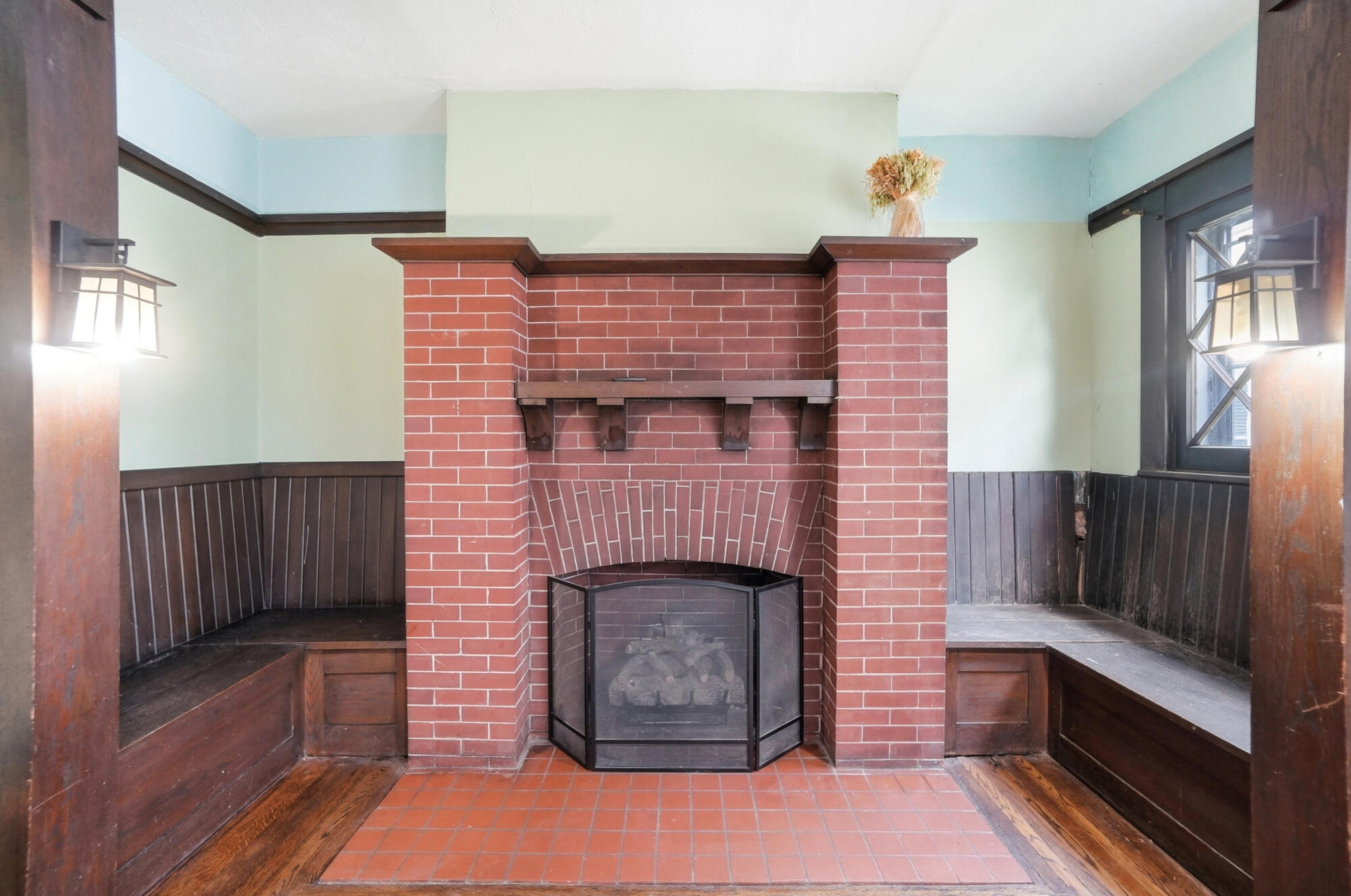 310 E Madison Avenue Property Photo 16