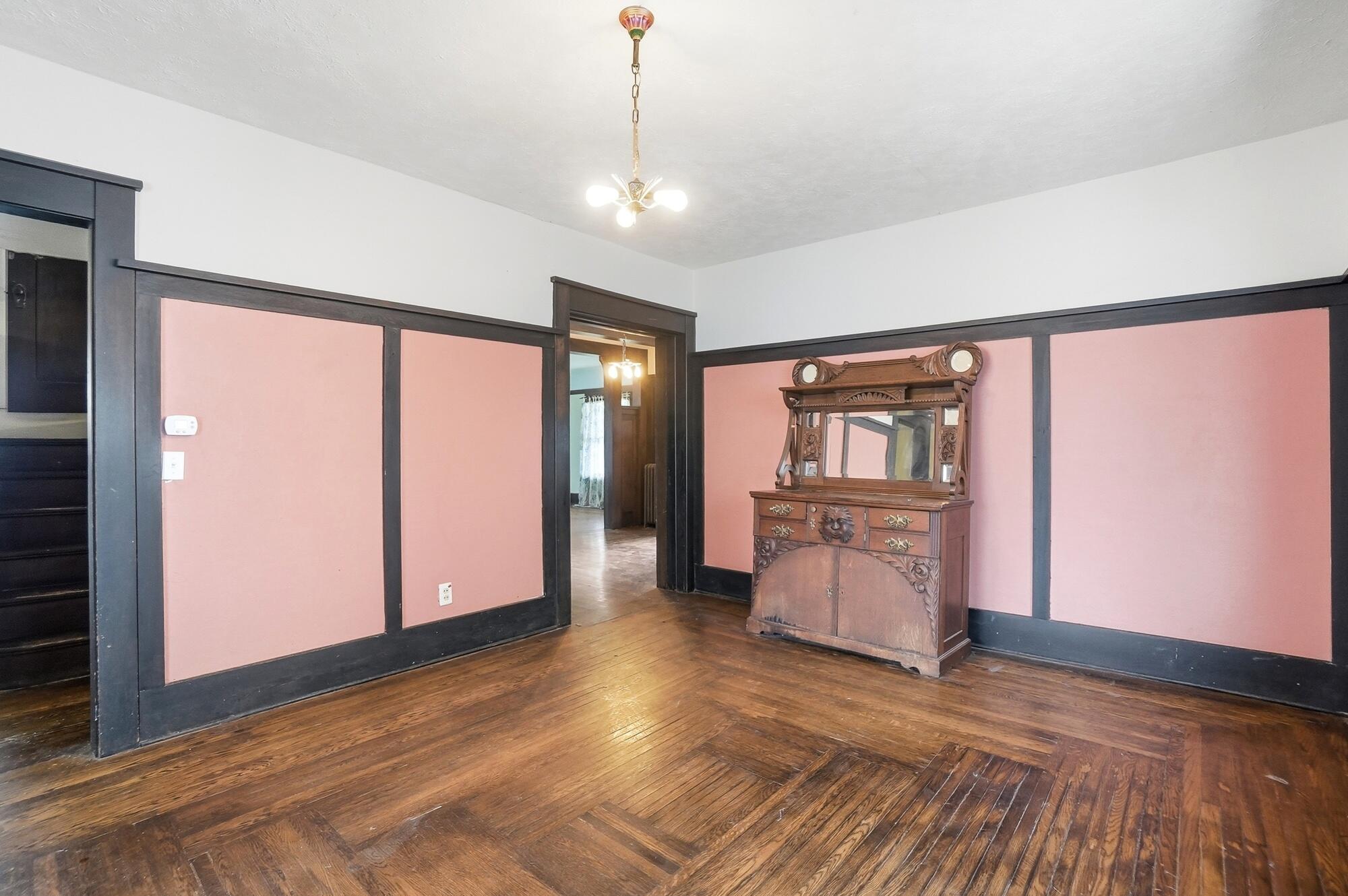 310 E Madison Avenue Property Photo 24