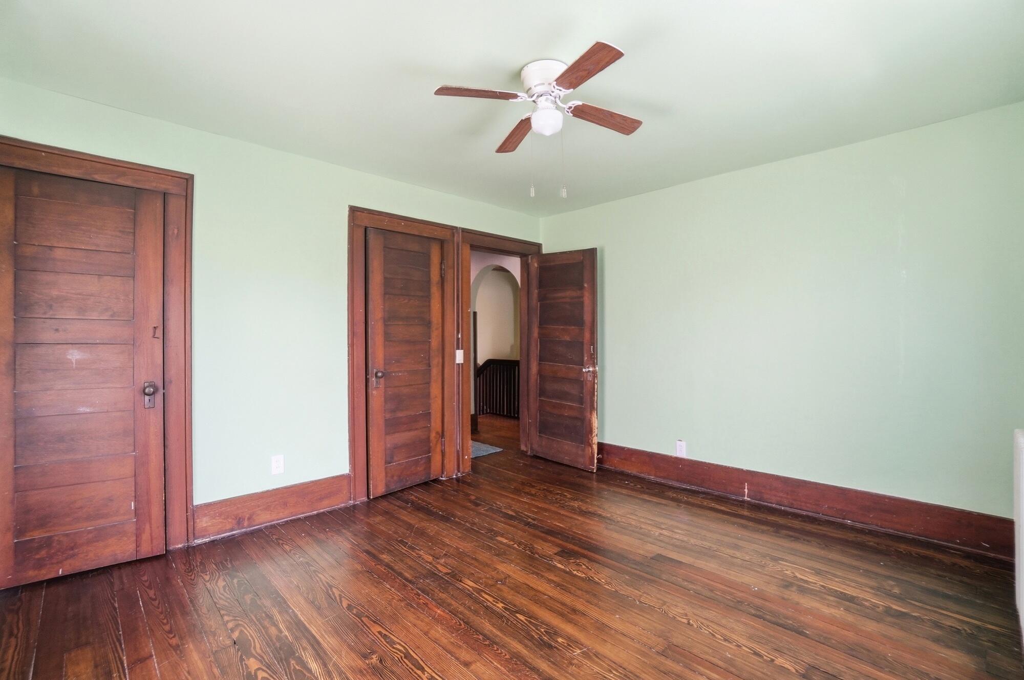 310 E Madison Avenue Property Photo 42