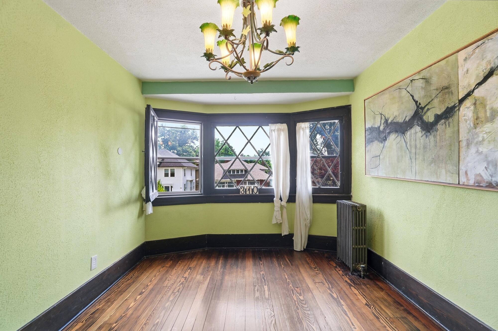 310 E Madison Avenue Property Photo 44
