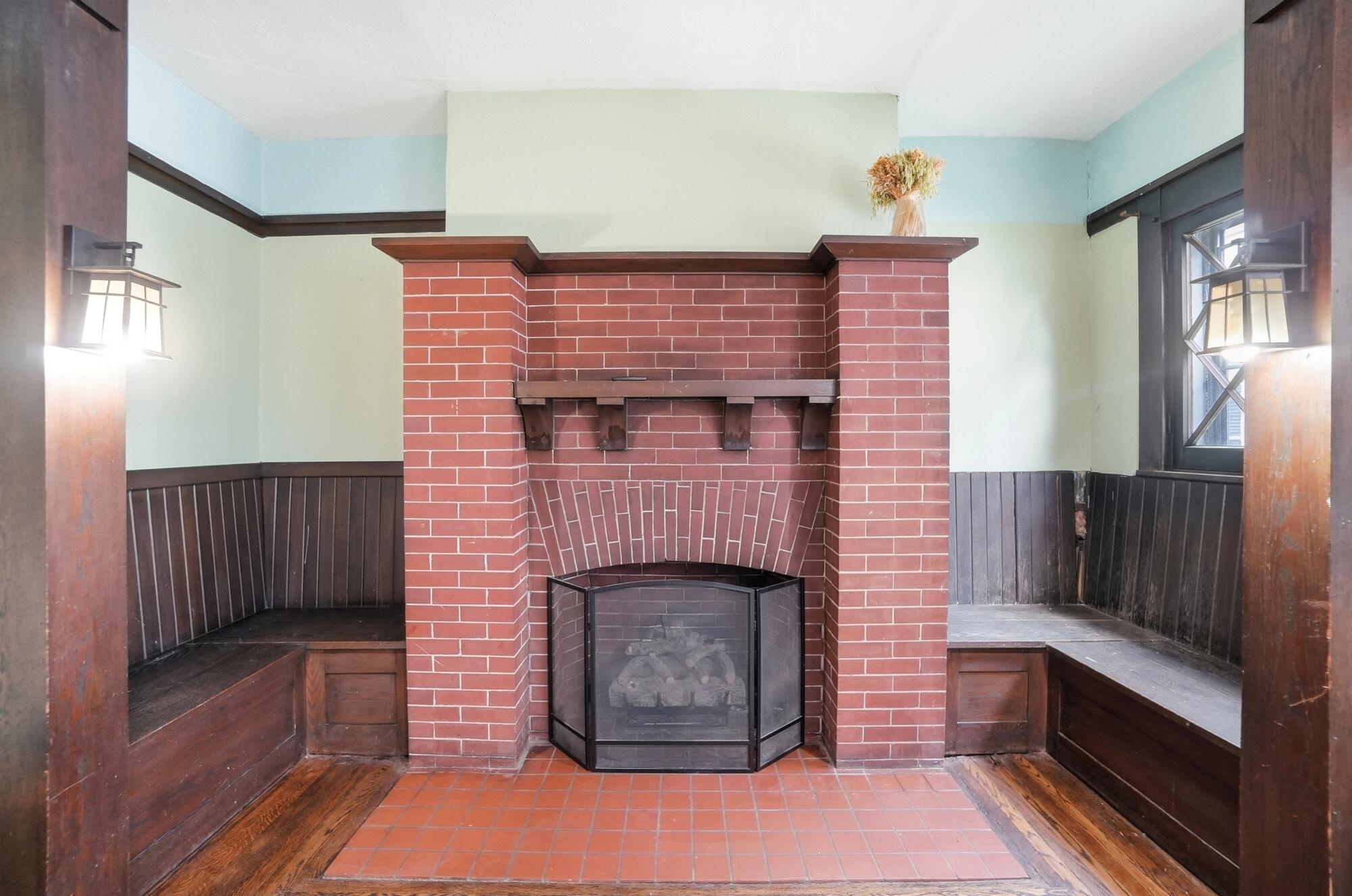 310 E Madison Avenue Property Photo 53