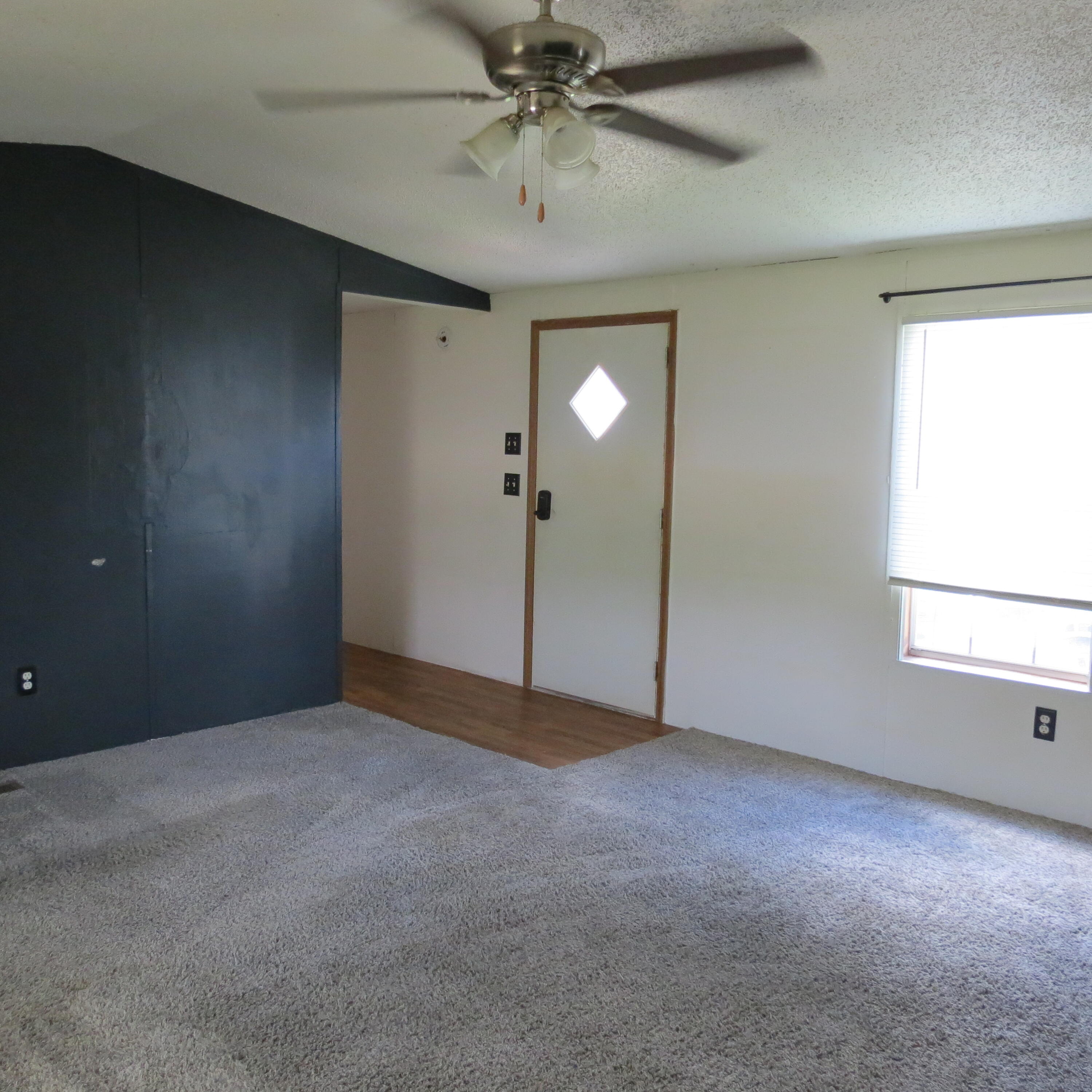 1245 Hazel Nut Lane Property Photo 3