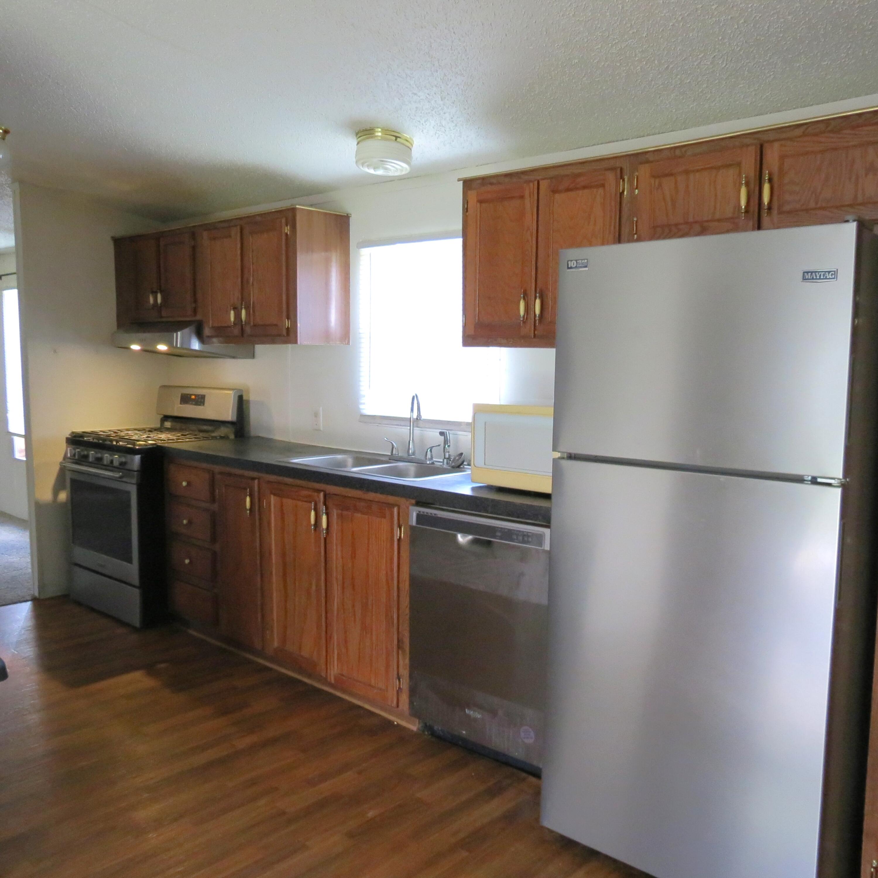 1245 Hazel Nut Lane Property Photo 5