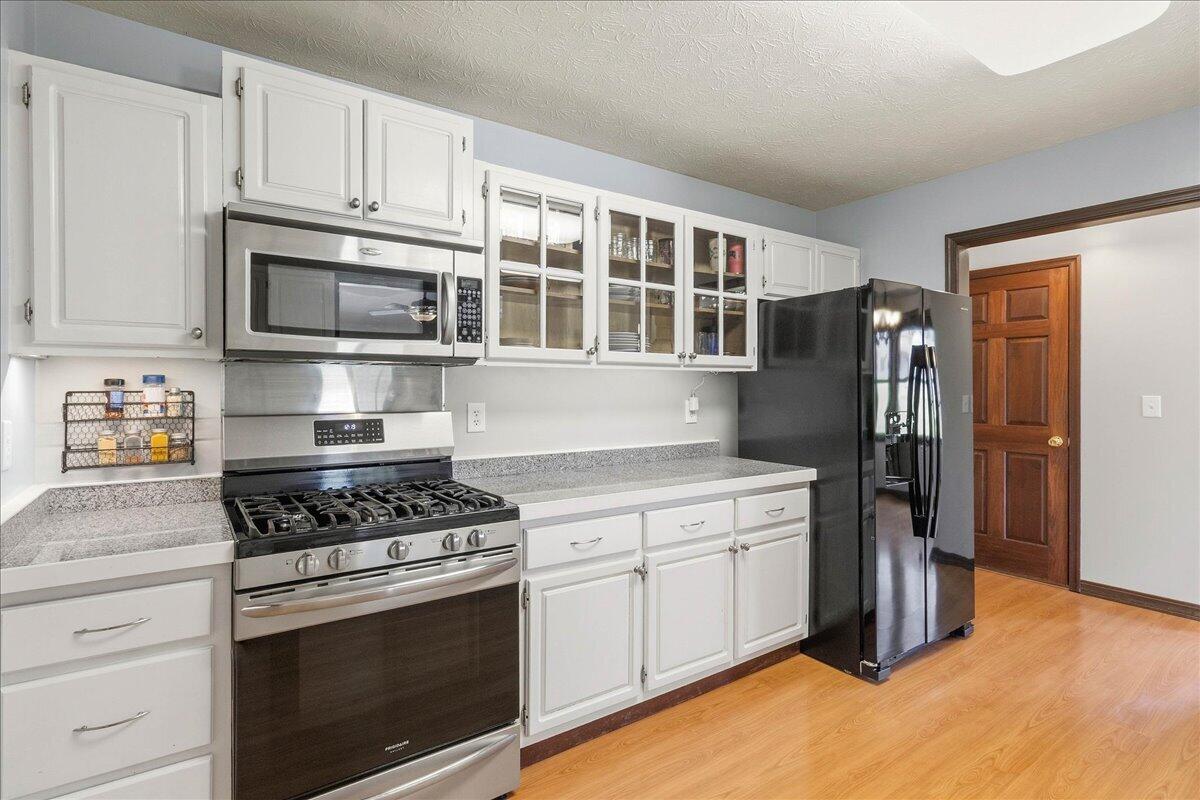 7243 State Route 559 Property Photo 16
