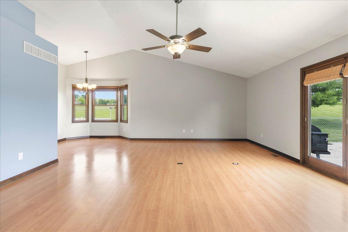 7243 State Route 559 Property Photo 19