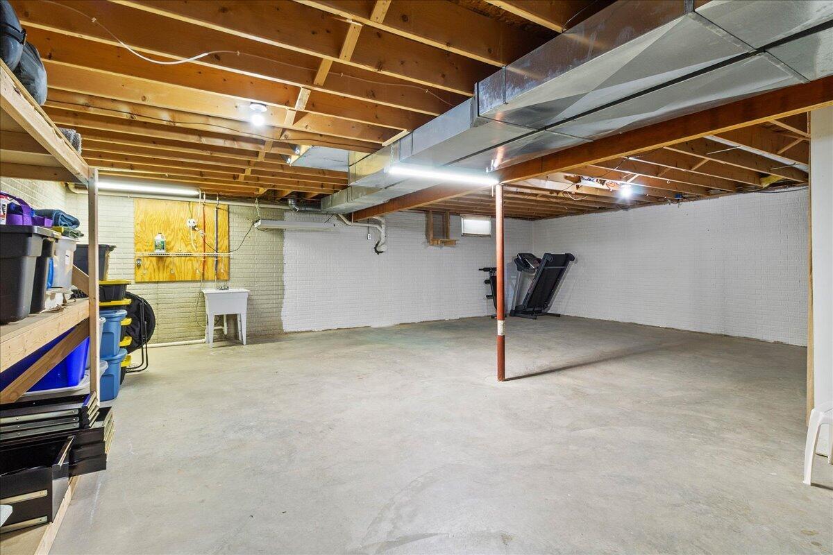 7243 State Route 559 Property Photo 41