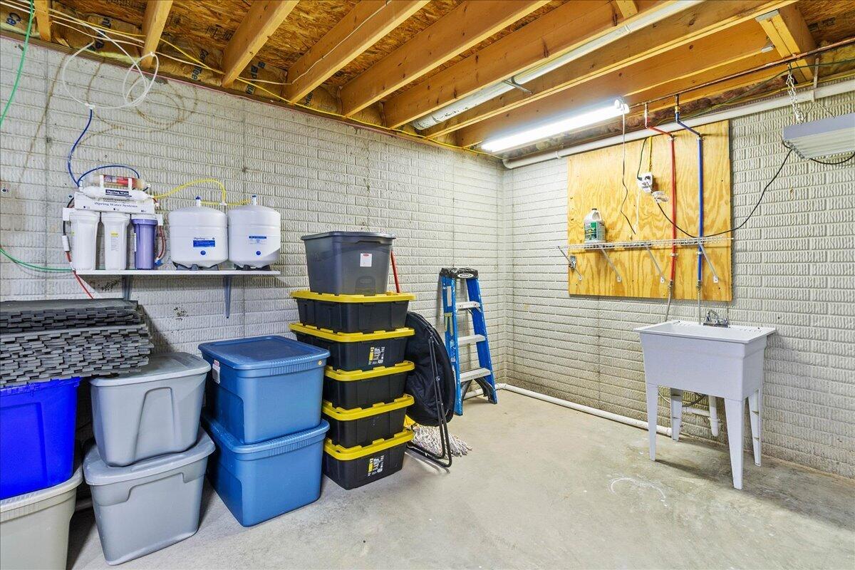 7243 State Route 559 Property Photo 43