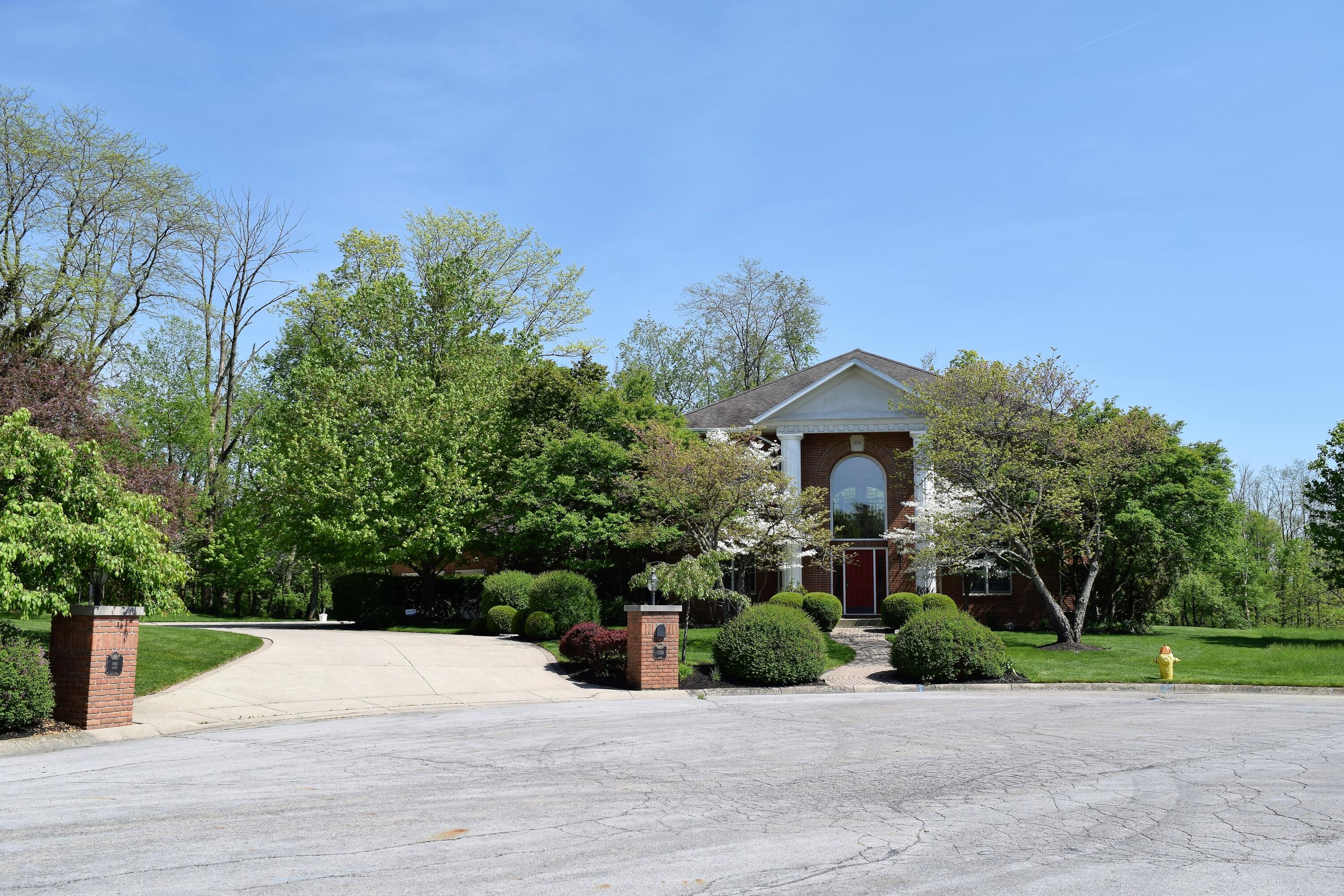 1776 Appian Way Property Photo 4