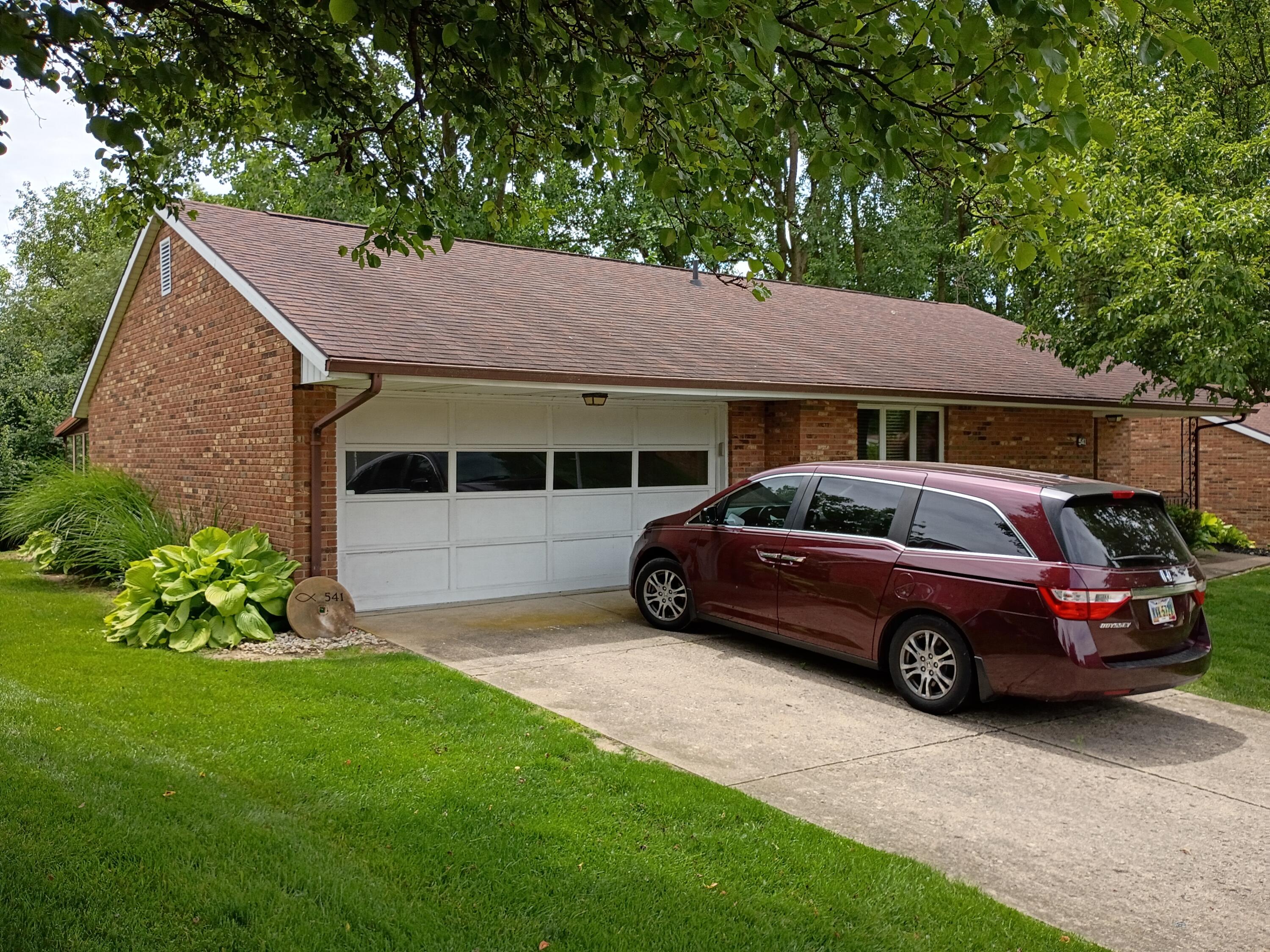 541 Argonne Avenue .. Property Photo 2