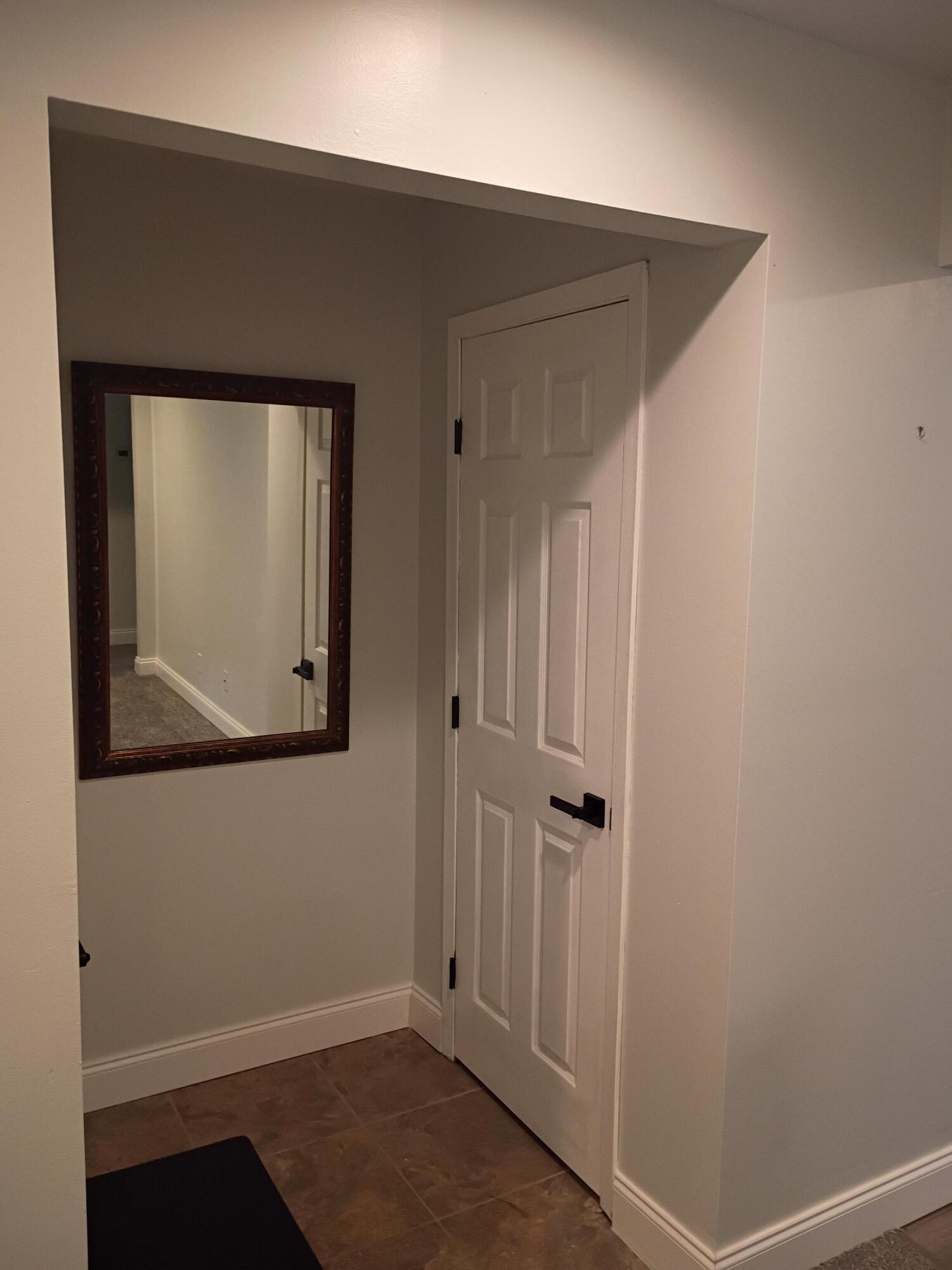 541 Argonne Avenue .. Property Photo 13