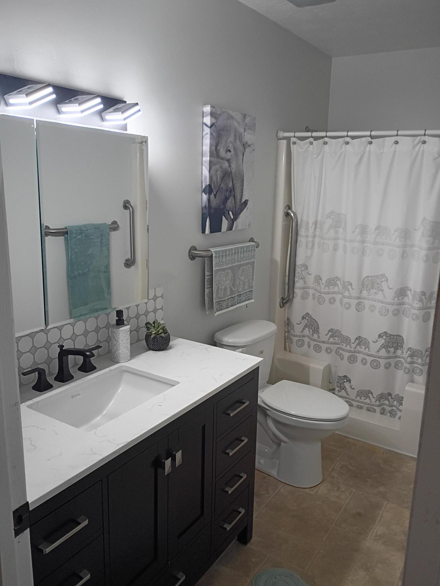 541 Argonne Avenue .. Property Photo 18