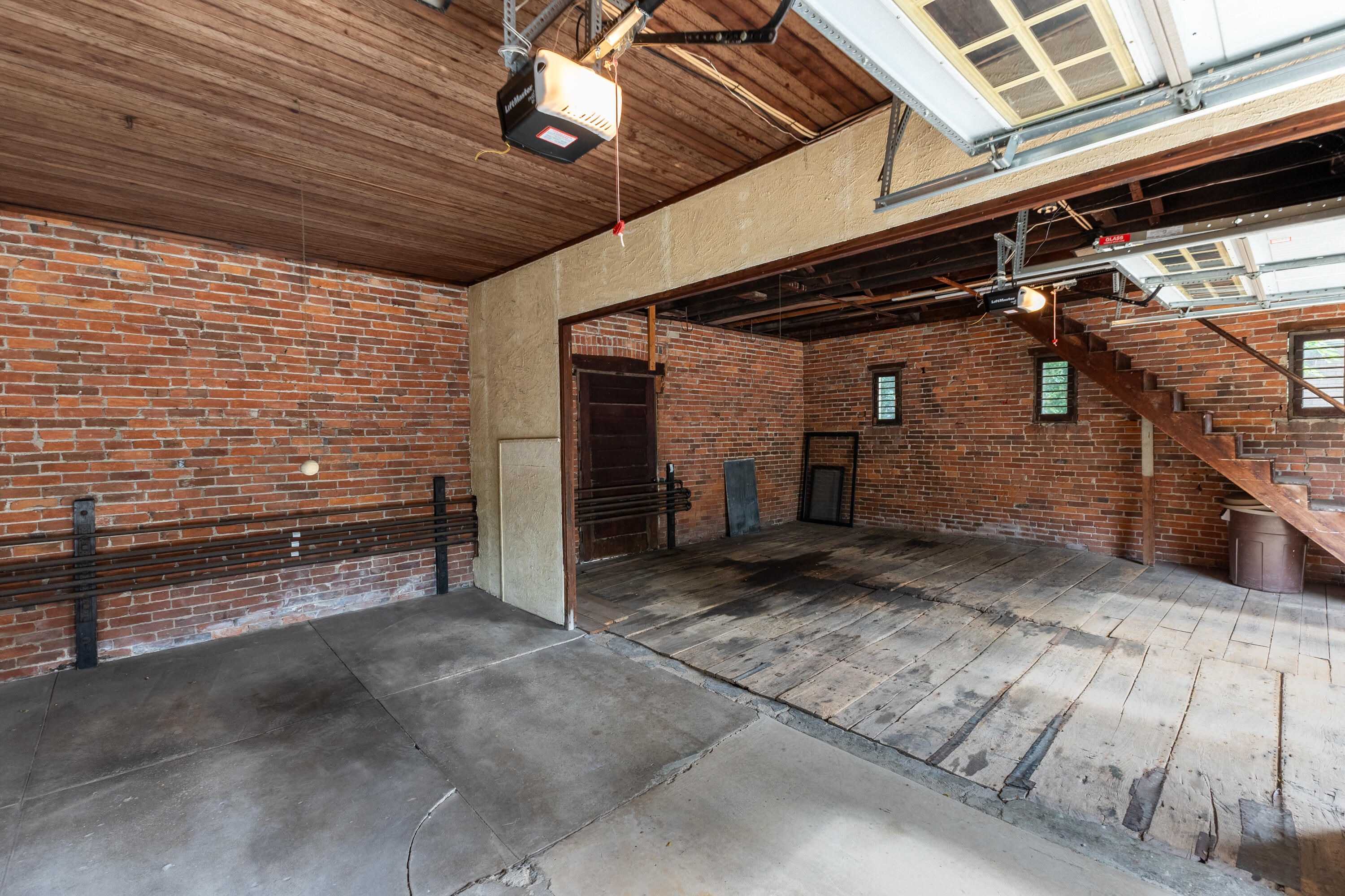 714 N Wayne Street Property Photo 10