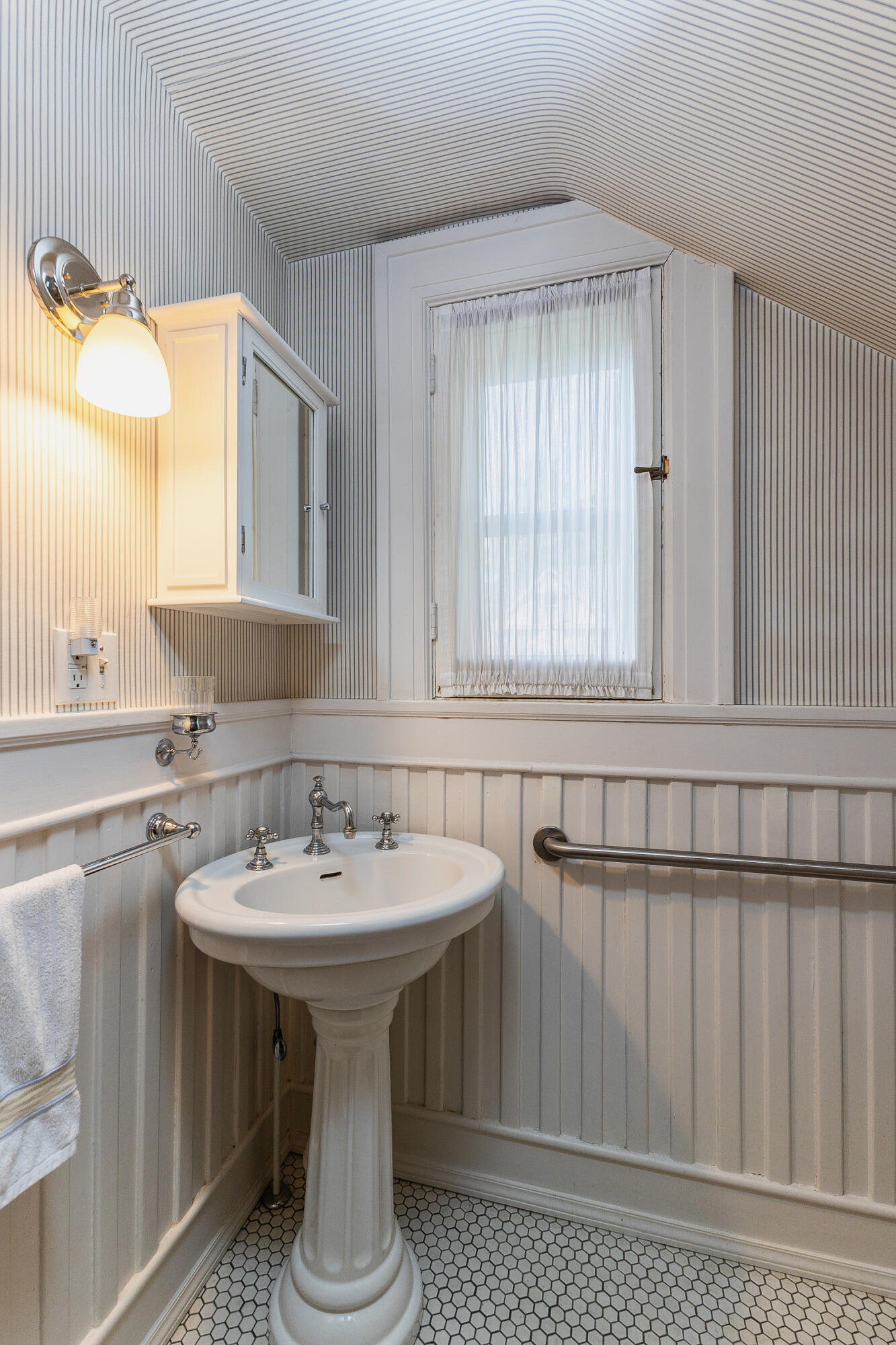 714 N Wayne Street Property Photo 40